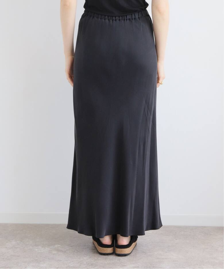 キュプラバイアスサテンロングスカート（ロング・マキシ丈スカート  
