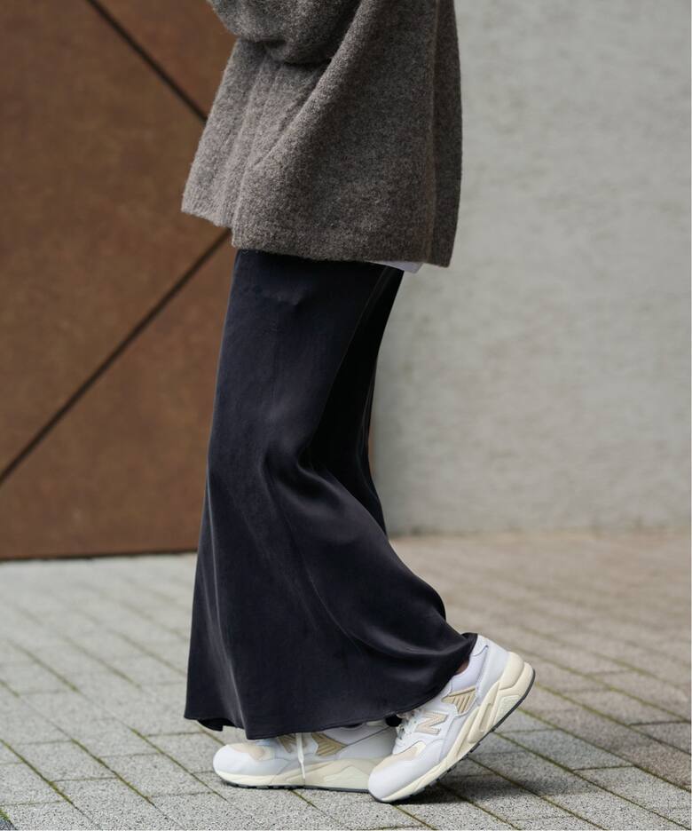 キュプラバイアスサテンロングスカート（ロング・マキシ丈スカート  