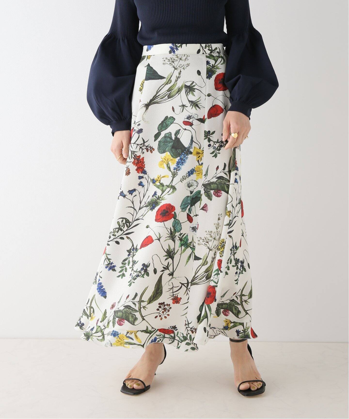ボタニカルフラワーフリルロングスカート（ロング・マキシ丈スカート  