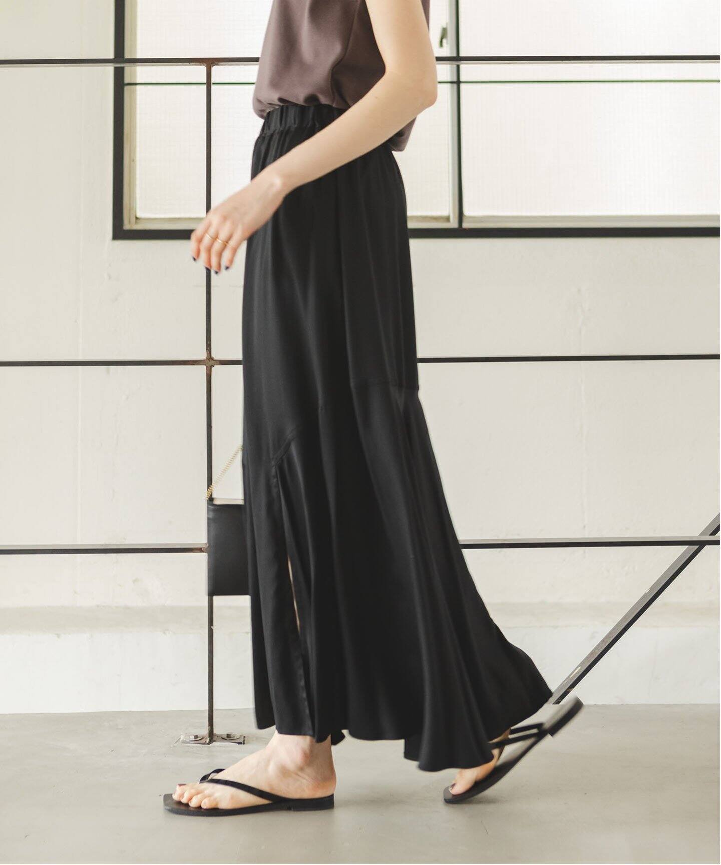 SALUÉ 干せ サルエ ワンサイドスリットスカート リゼッタ 定価40,000円