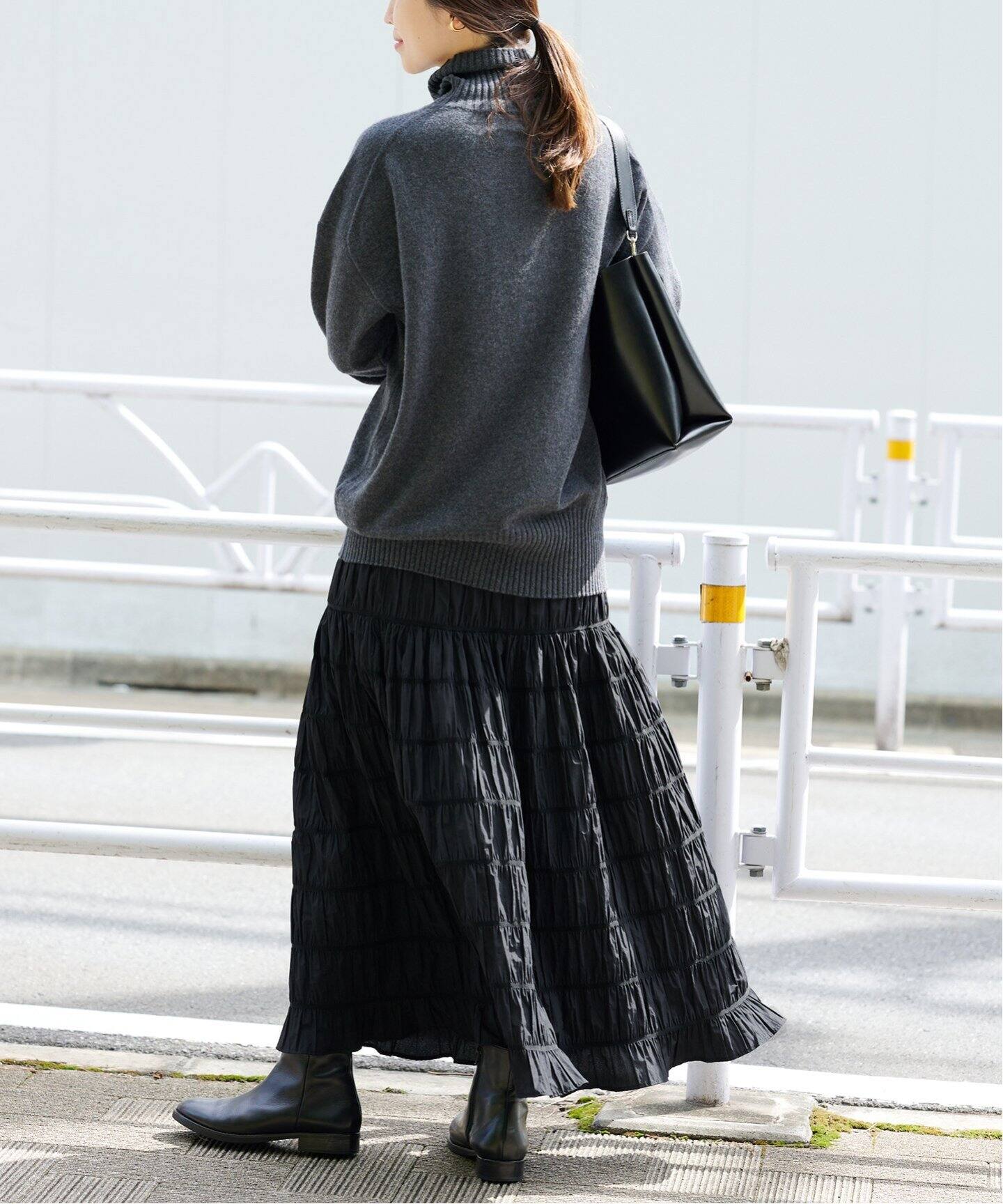 シャーリングタフタスカート（ロング・マキシ丈スカート）｜JOURNAL  