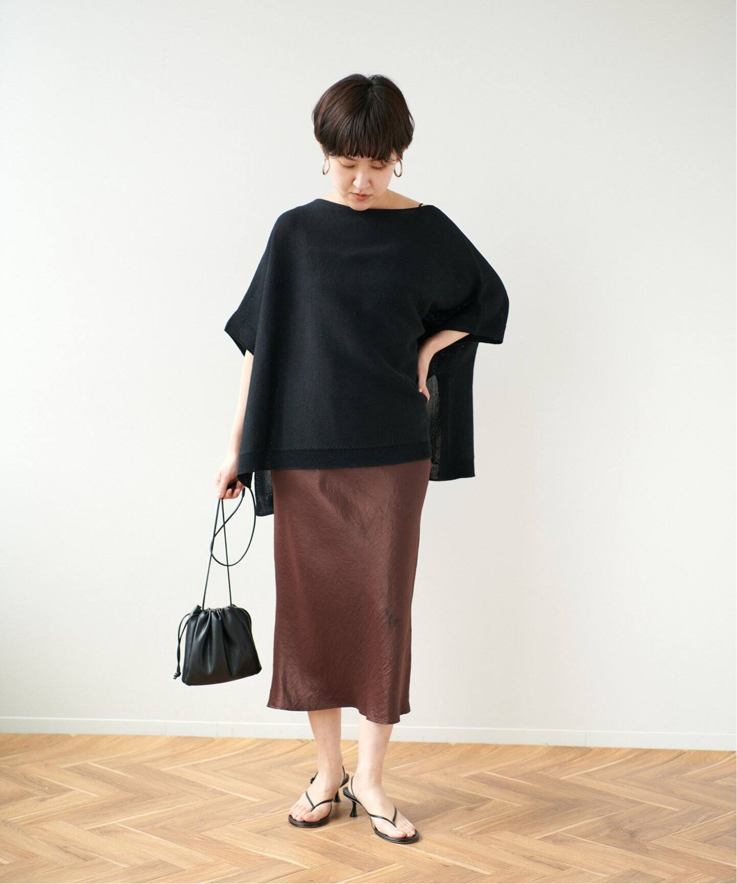 EDIT. FOR LULU × EMILY WEEK】サテン スリムスカート（ひざ丈スカート  