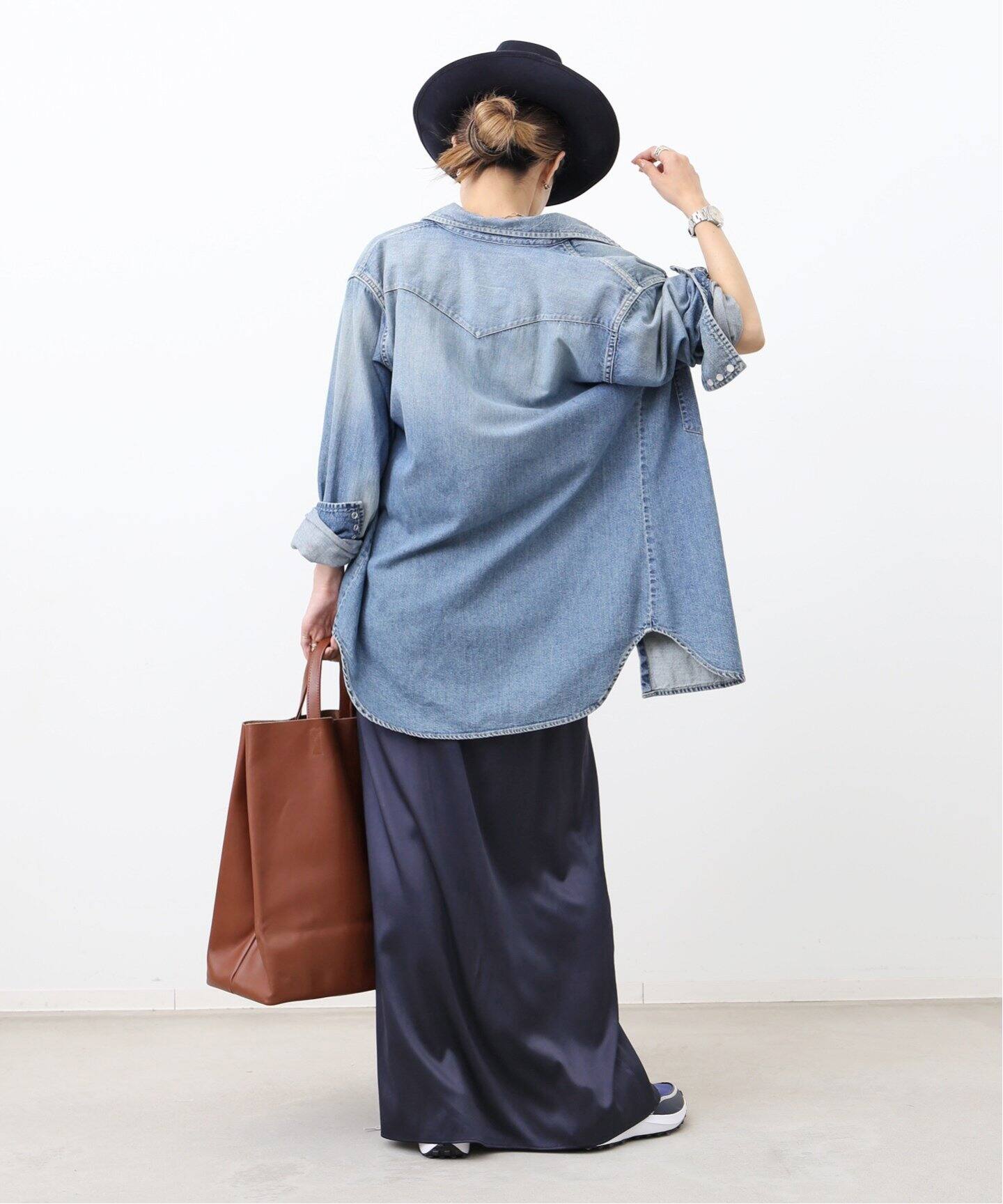 MADISON BLUE/マディソン ブルー】 I-LINE SK STRETCH-SILK SATI 