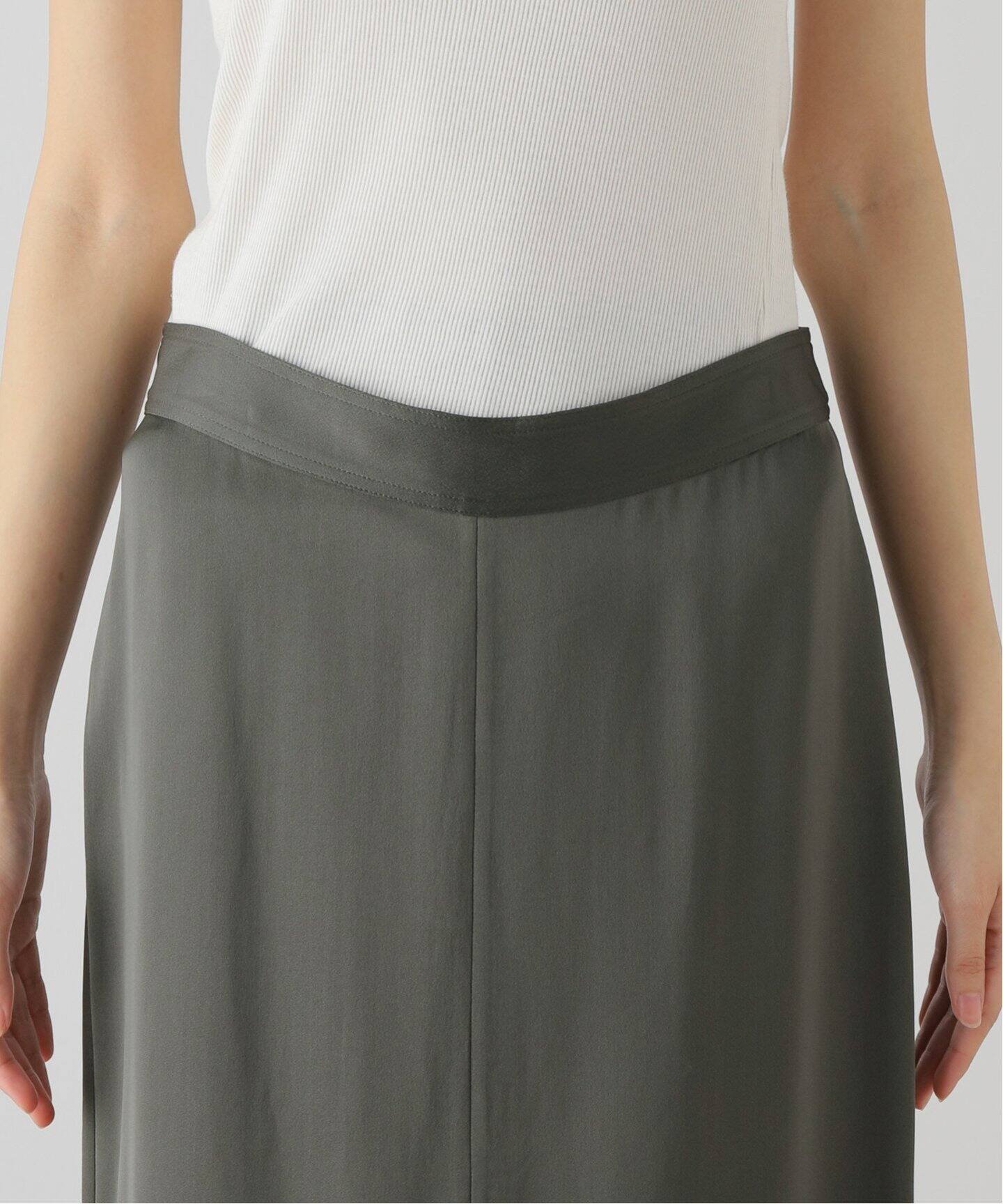 TOTEME/トーテム】 SATIN MID SKIRT（その他スカート）｜L