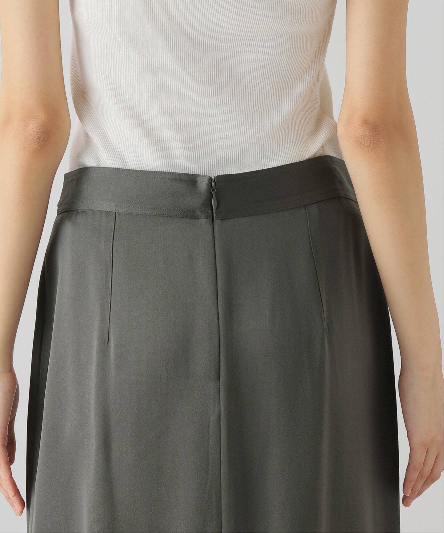 TOTEME/トーテム】 SATIN MID SKIRT（その他スカート）｜L