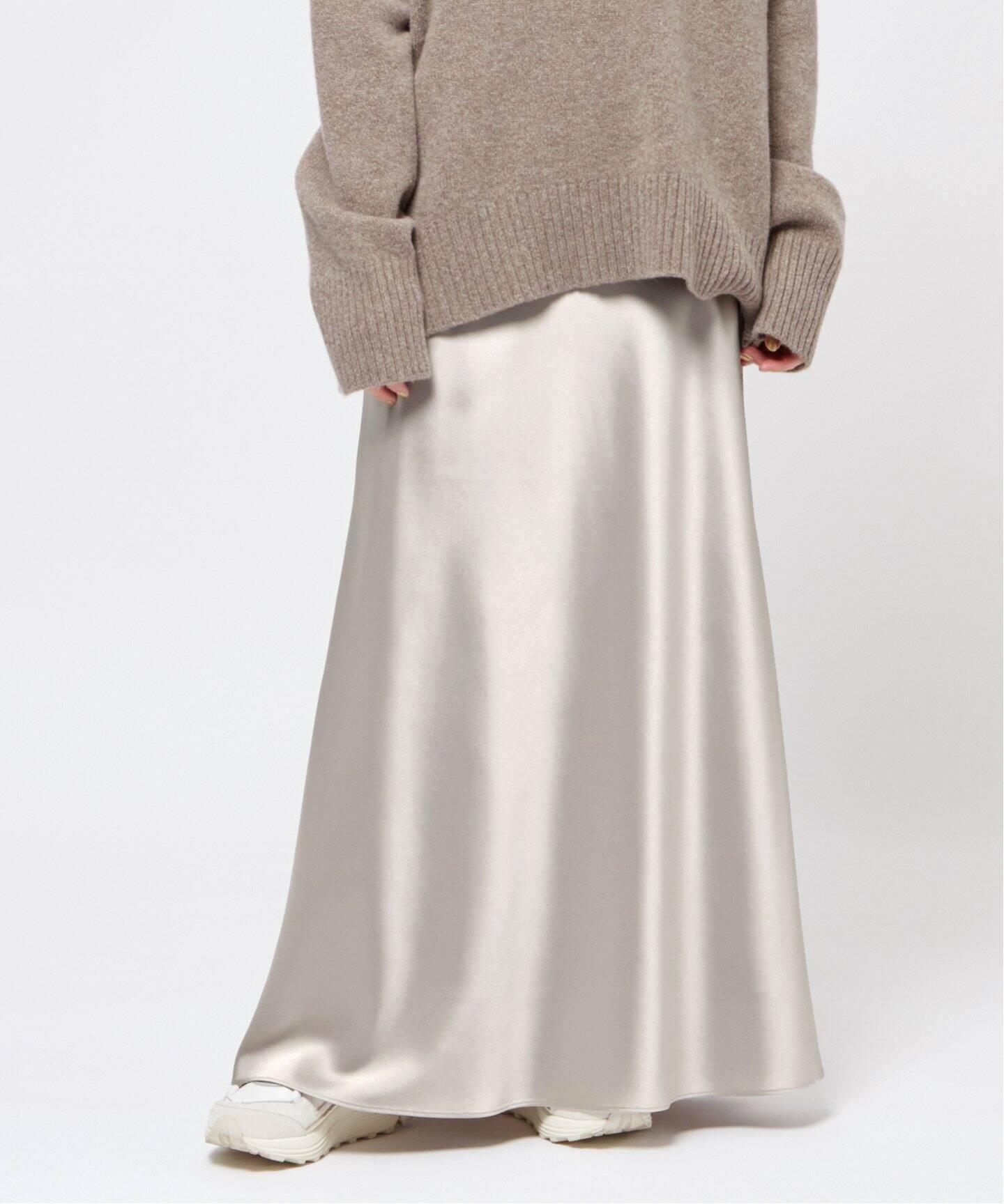 サテンフレアスカート（ロング・マキシ丈スカート）｜AP STUDIO  