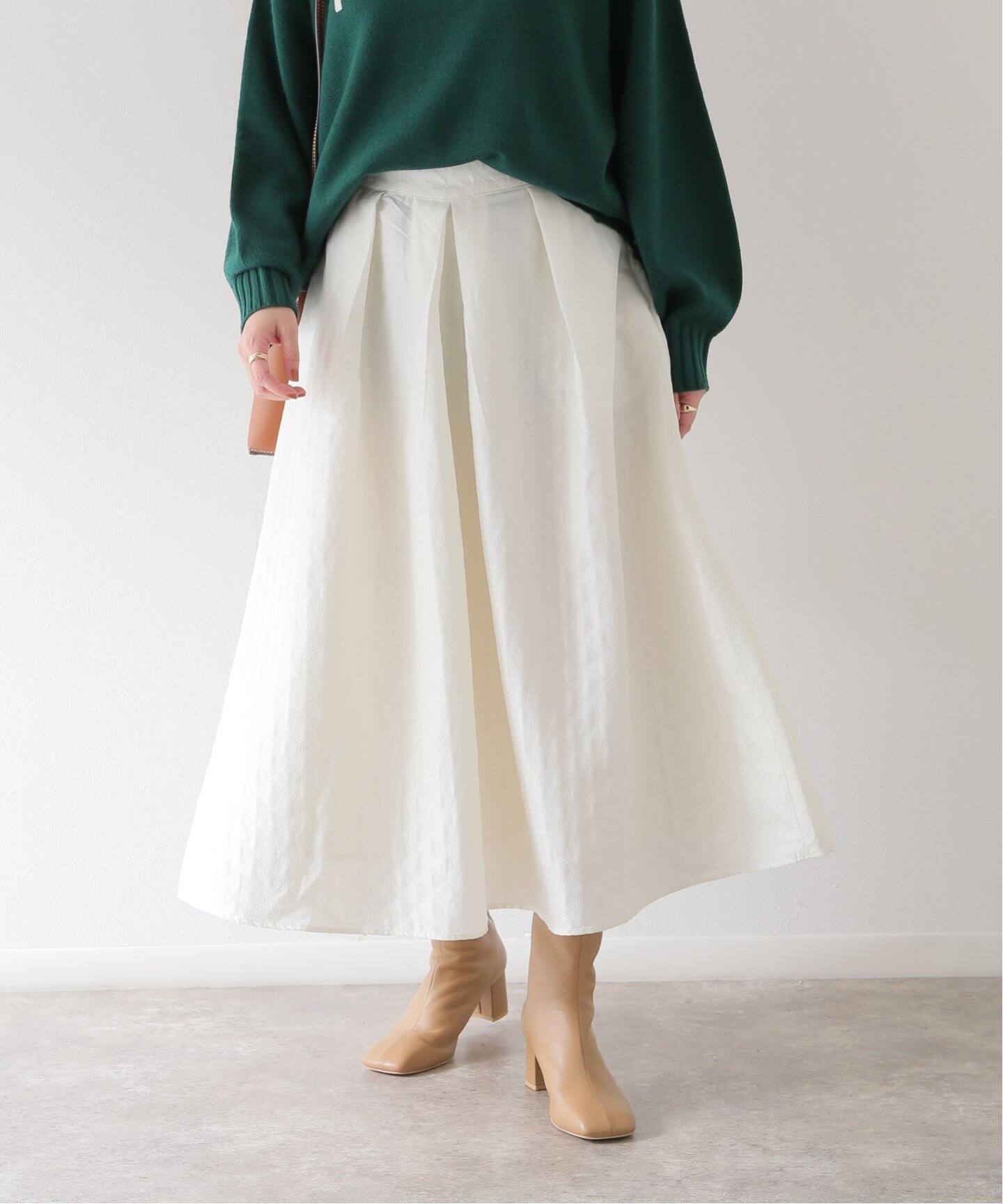 ダイヤジャガードタックスカート（ロング・マキシ丈スカート）｜B.C  