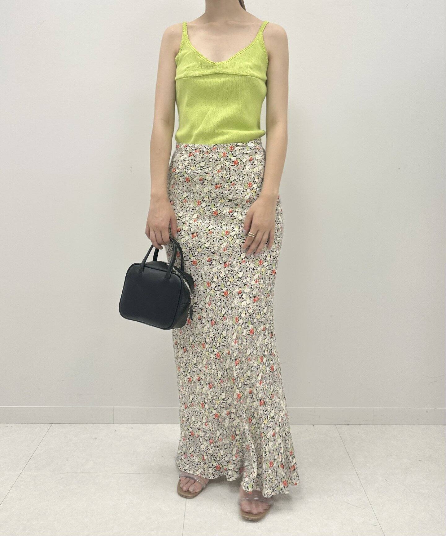 マルチフラワー バイアスマキシスカート（ロング・マキシ丈スカート  