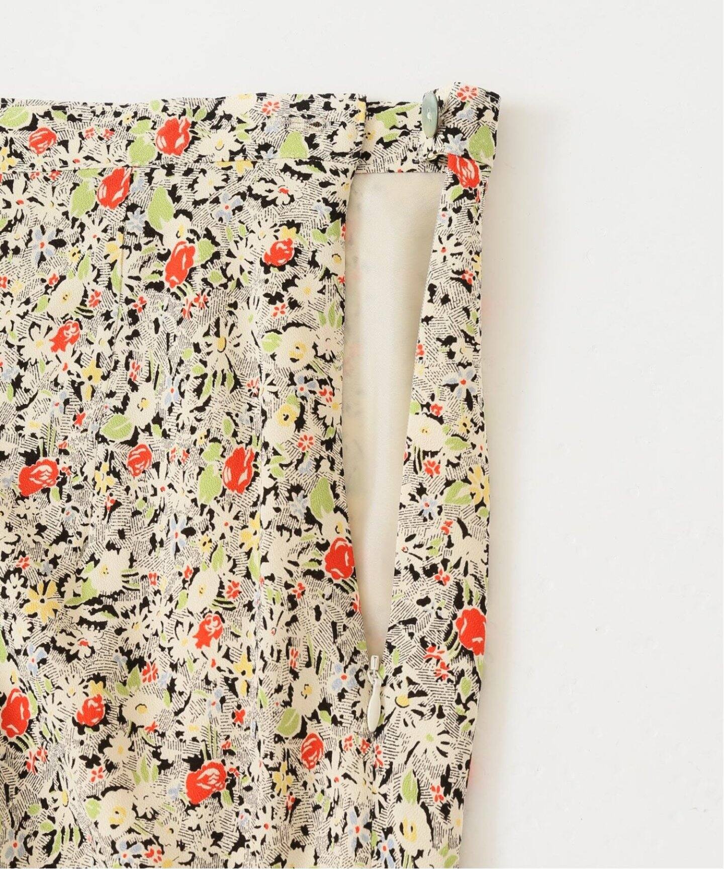 マルチフラワー バイアスマキシスカート（ロング・マキシ丈スカート  