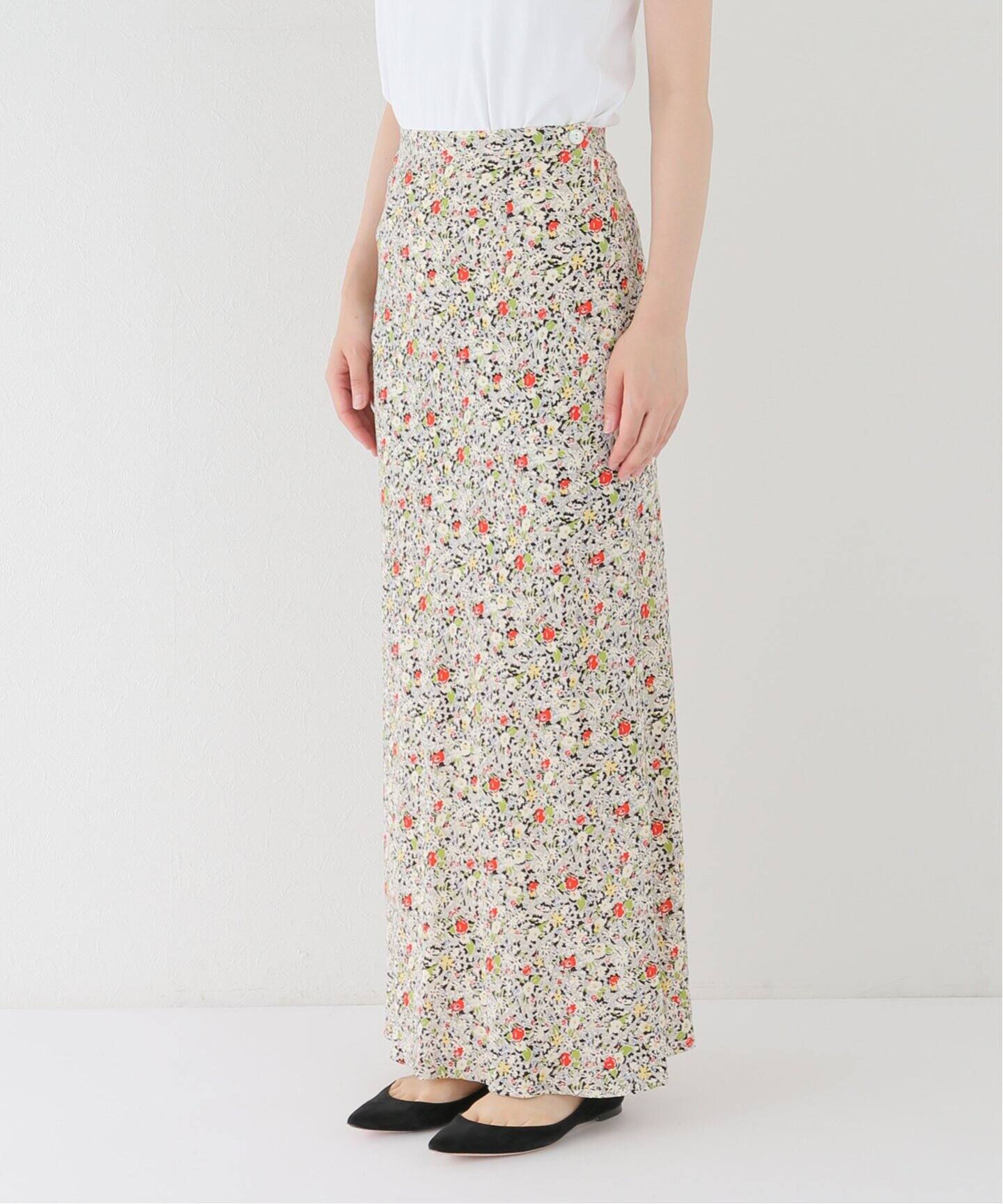 マルチフラワー バイアスマキシスカート（ロング・マキシ丈スカート  