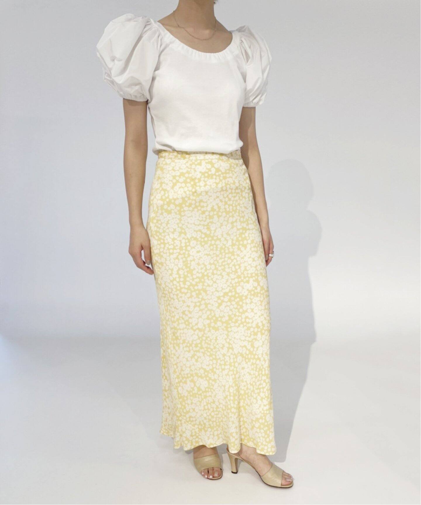 abc フラワーバイアス マキシスカート（ロング・マキシ丈スカート  