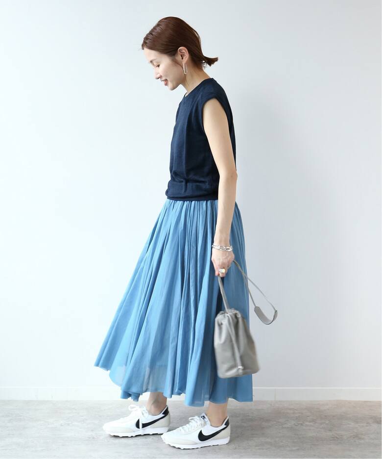 シルクコットンギャザーサーキュラースカート（ひざ丈スカート）｜IENA 