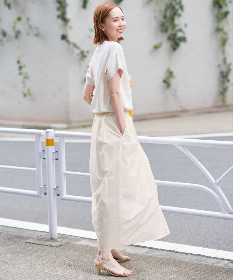 TCタフタ ボリュームスカート（ロング・マキシ丈スカート）｜SLOBE  