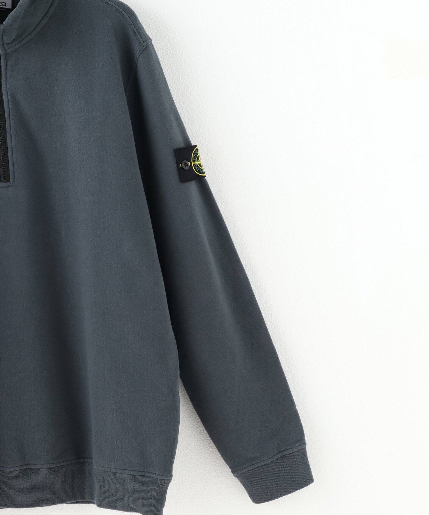 STONEISLAND / ストーンアイランド】ハーフジップスウェットプル 