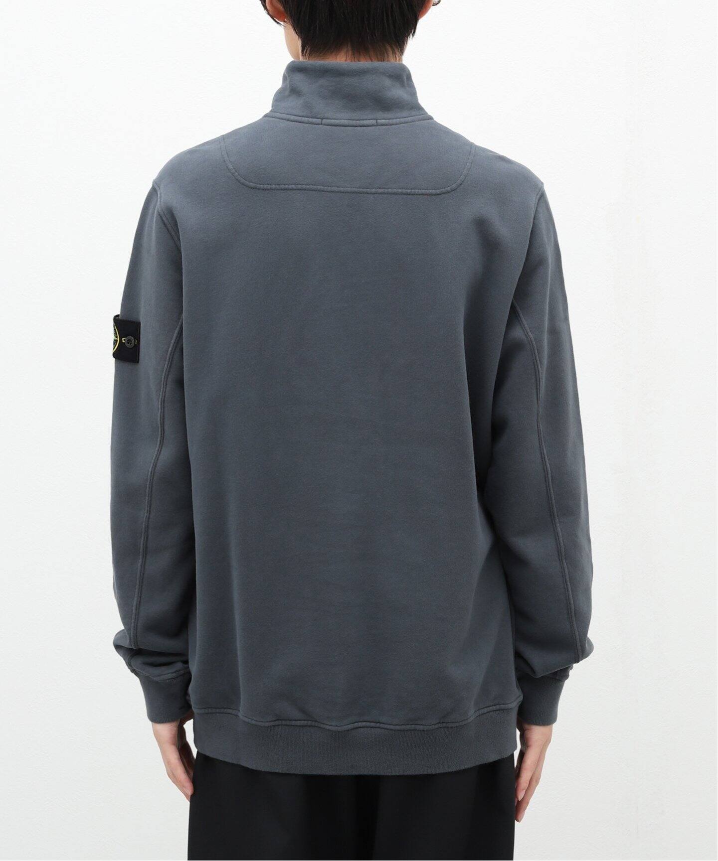 STONEISLAND / ストーンアイランド】ハーフジップスウェットプル 