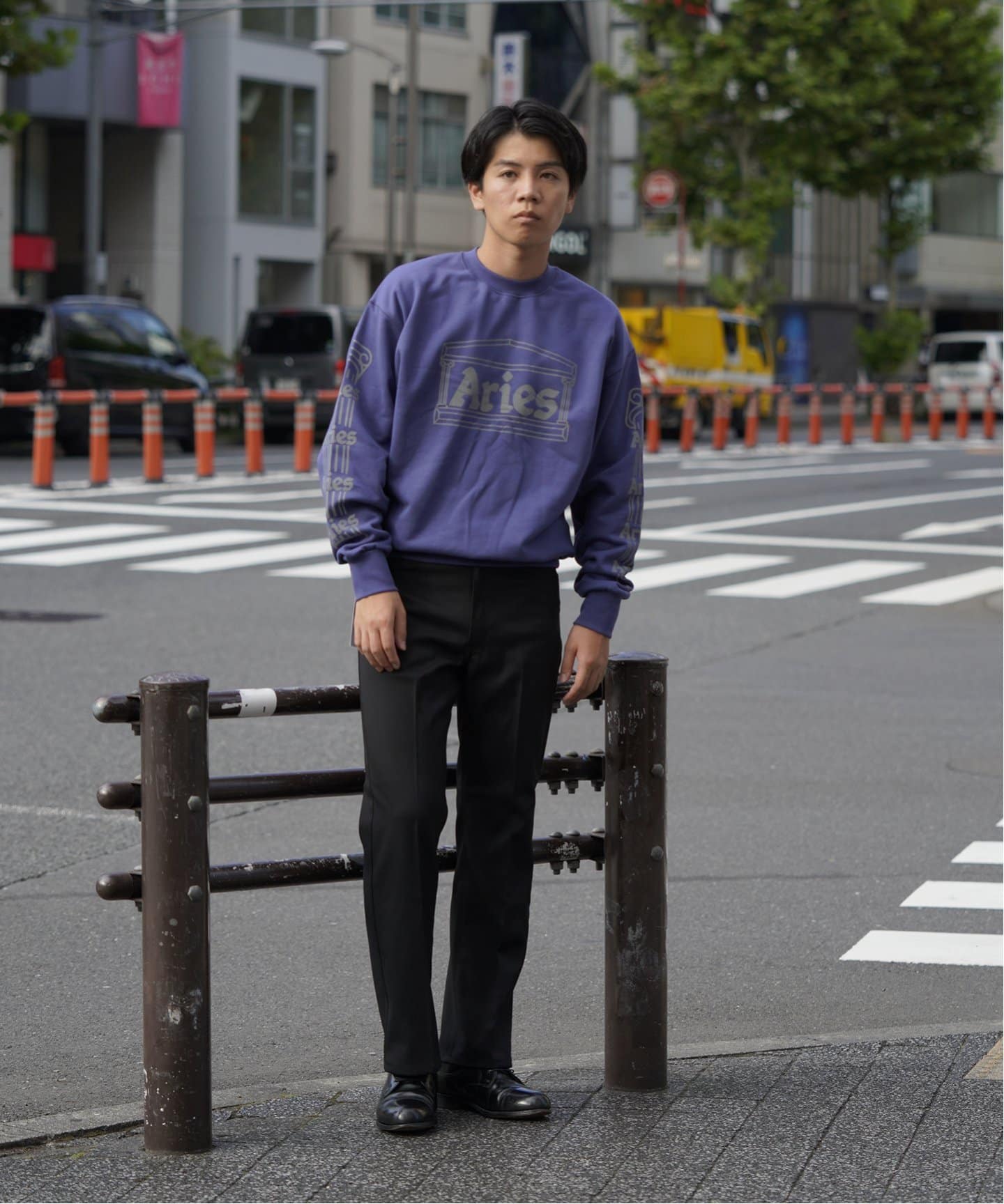 ARIES / アリーズ】REFLECTIVE COLUMN SWEATSHIRT（スウェット