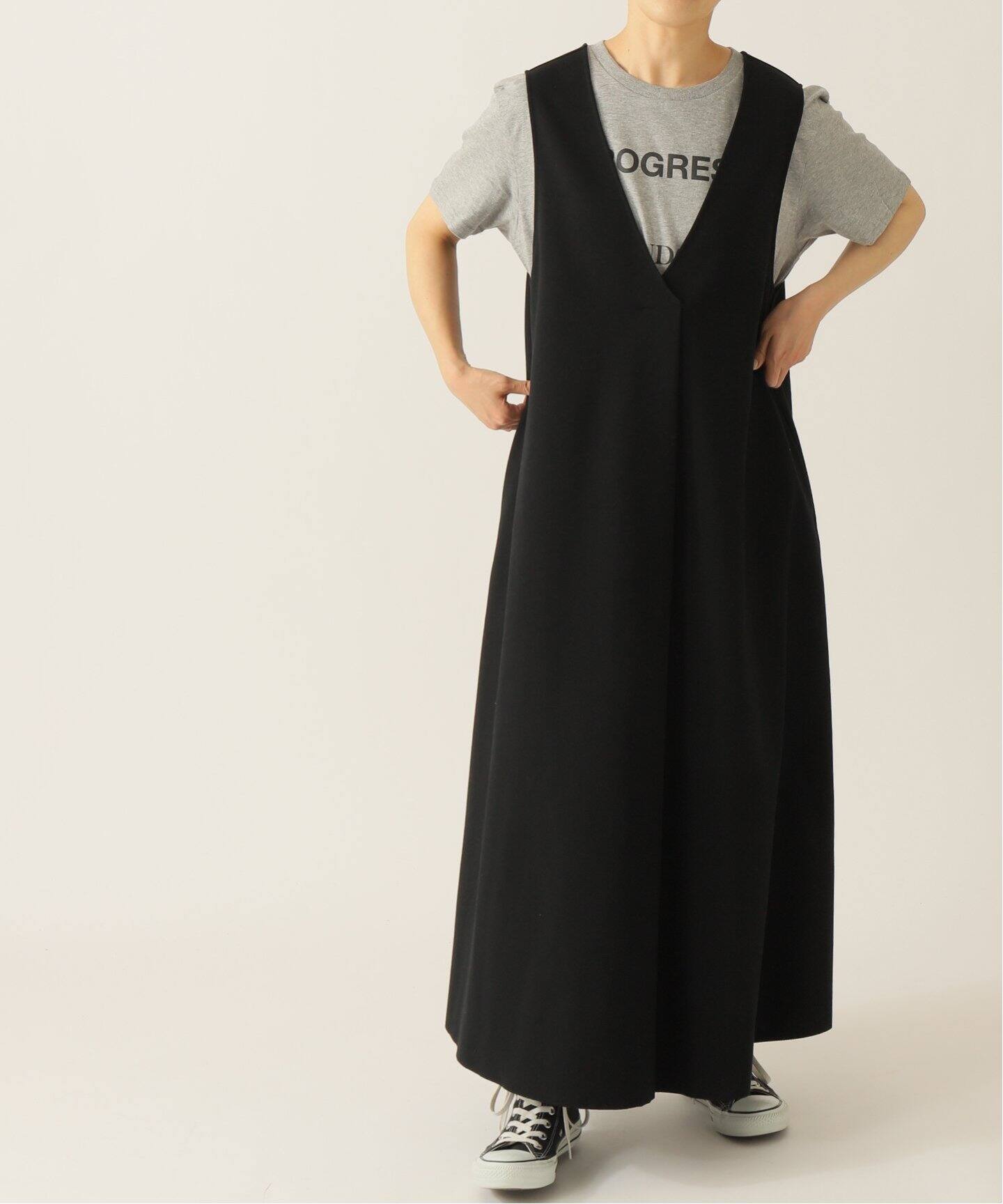 ハイテンションポンチ Vネックノースリーブワンピース（ワンピース  