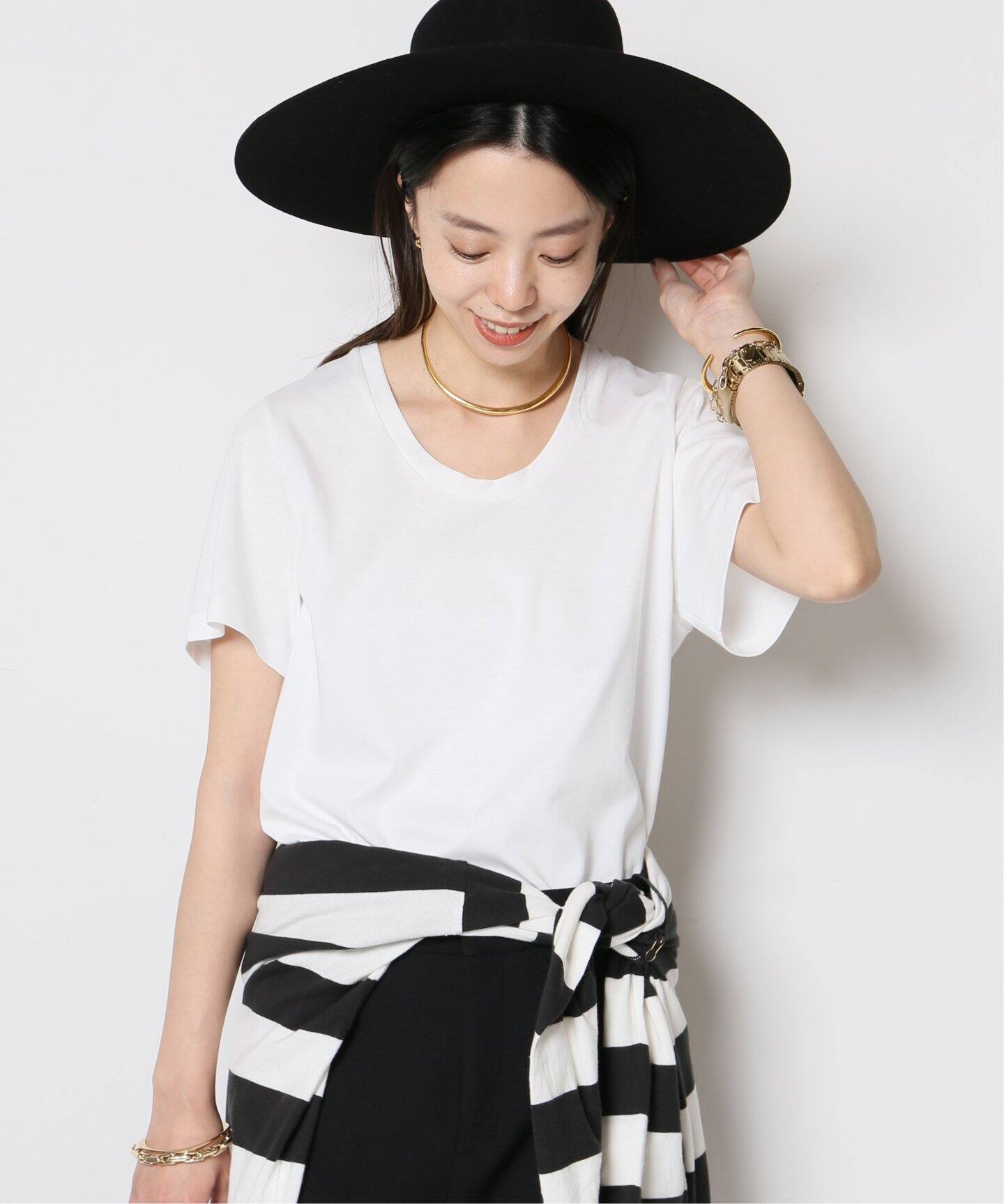 Col Pierrot/コルピエロ】Uネック Tシャツ（Tシャツ／カットソー  