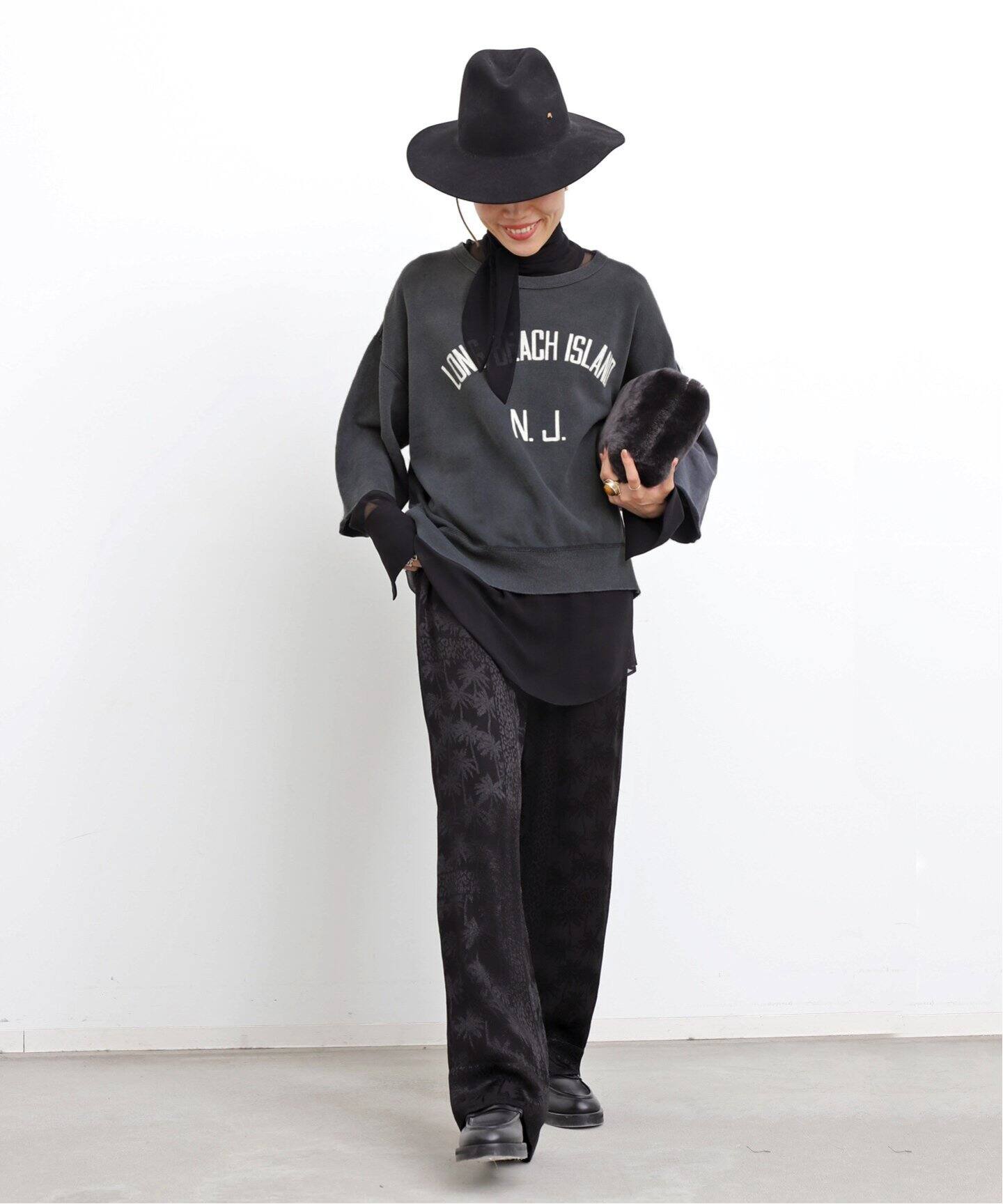 STAMMBAUM/シュタンバウム】 HALF SLEEVE LOGO SWEAT（スウェット）｜L  