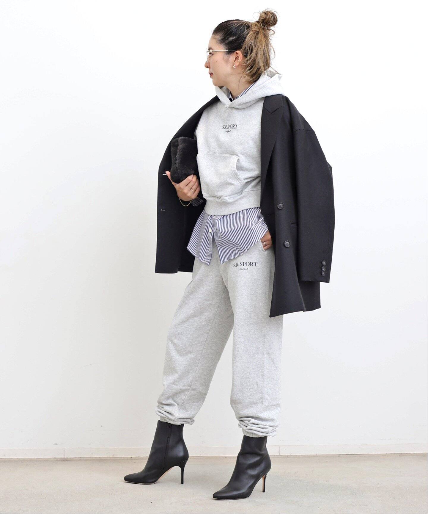 SPORTY&RICH】 CROPPED HOODIE（パーカー）｜L