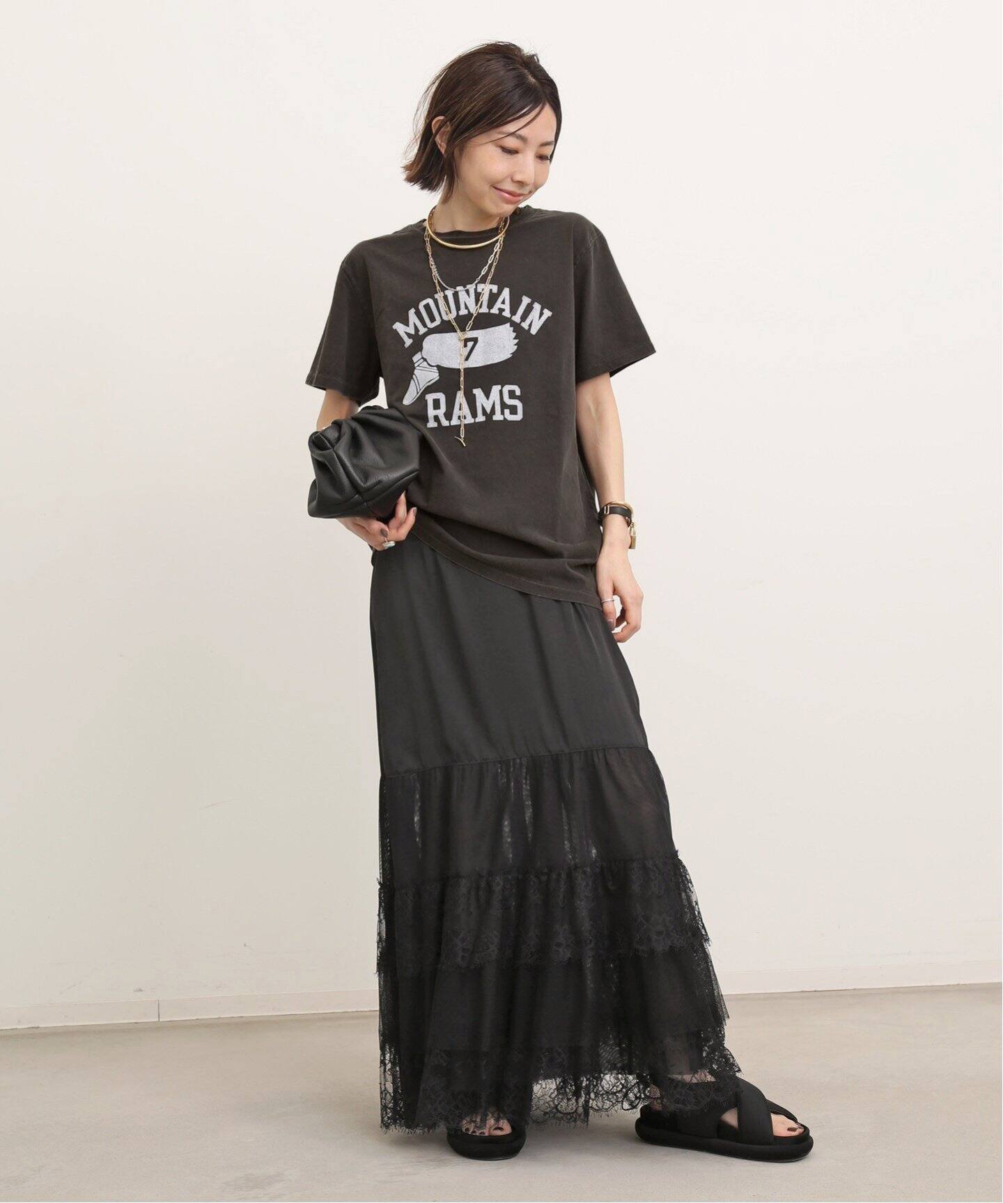 REMI RELIEF/レミレリーフ】MOUNTAIN RAMS T-SH（Tシャツ／カットソー  