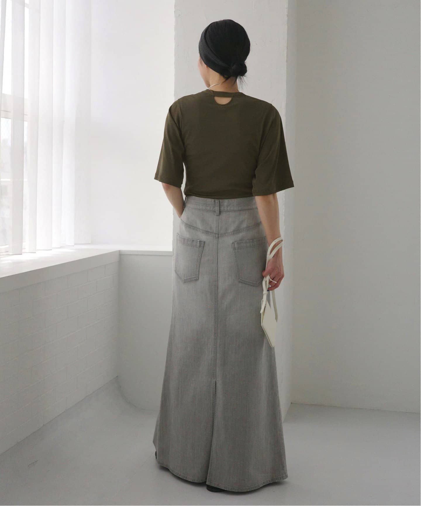 DÅWN No.4 CUP IN SHORT SLEEVES カーキ　トップス DAWN/ダン】CUP IN SHORT SLEEVES（カップ付きインナー）｜AP