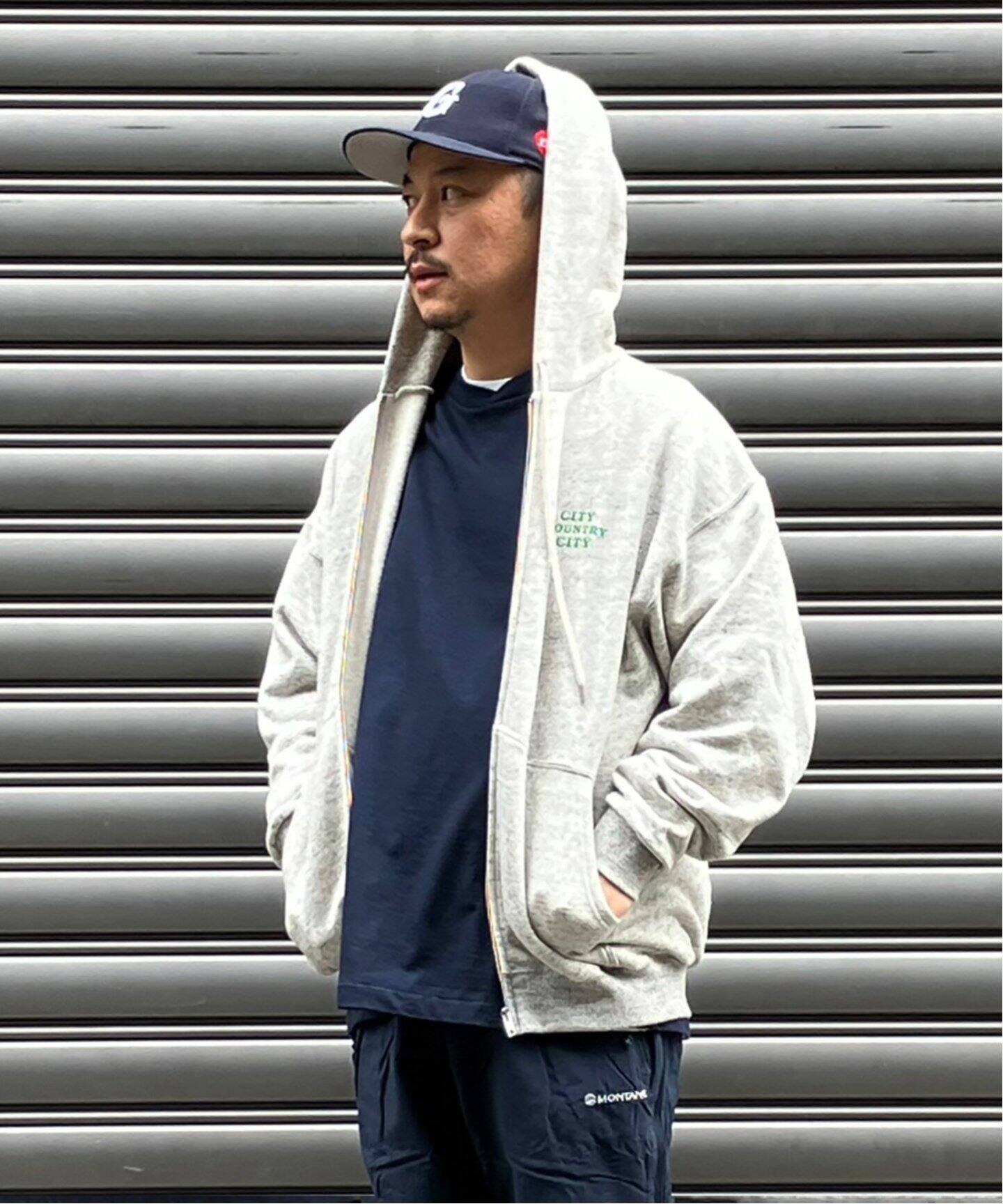 City Country City / シティーカントリーシティー】EMBROIDERED LOGO 