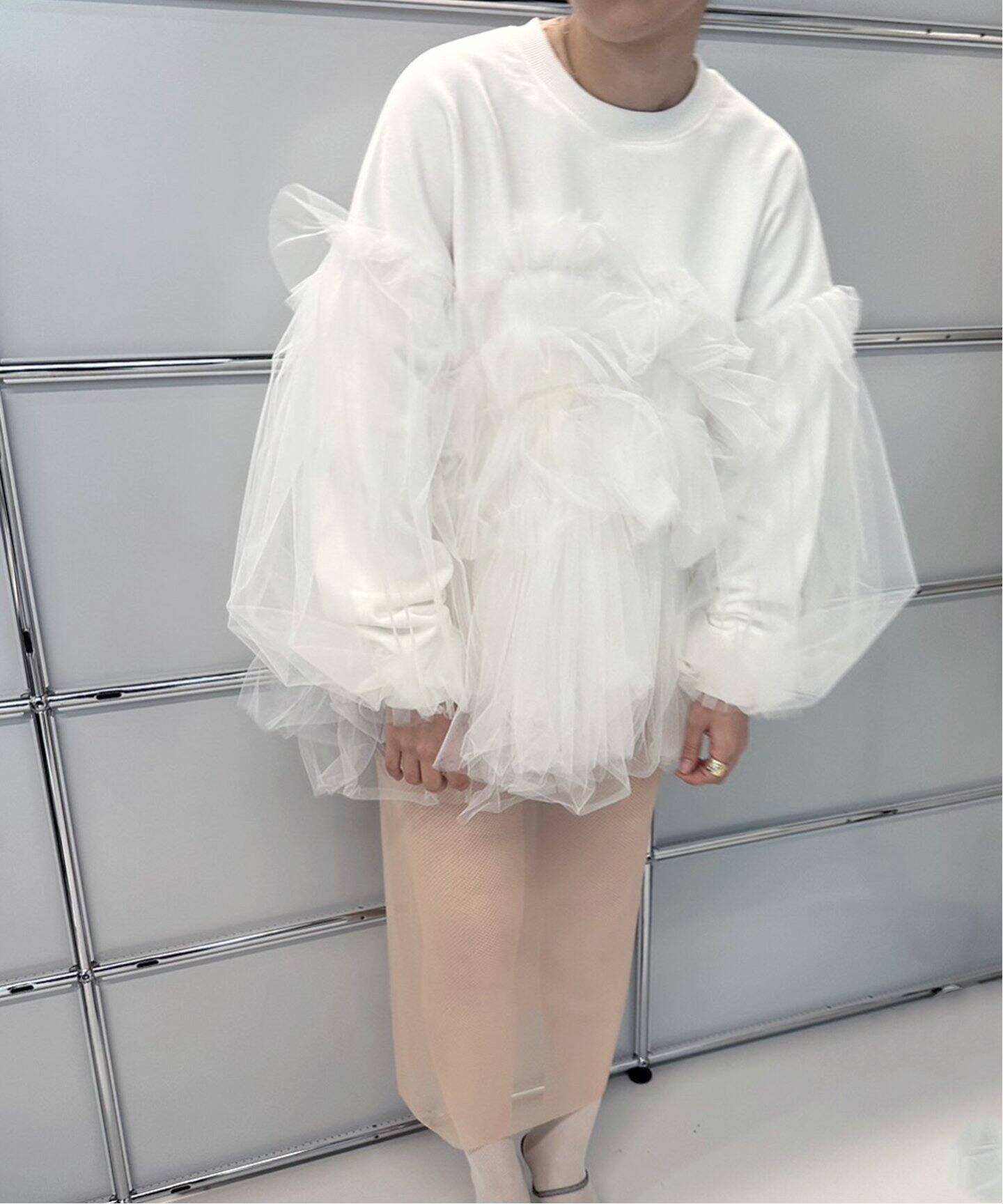 VIVIANO / ヴィヴィアーノ】別注Gathered Tulle Trimmed スウェット  