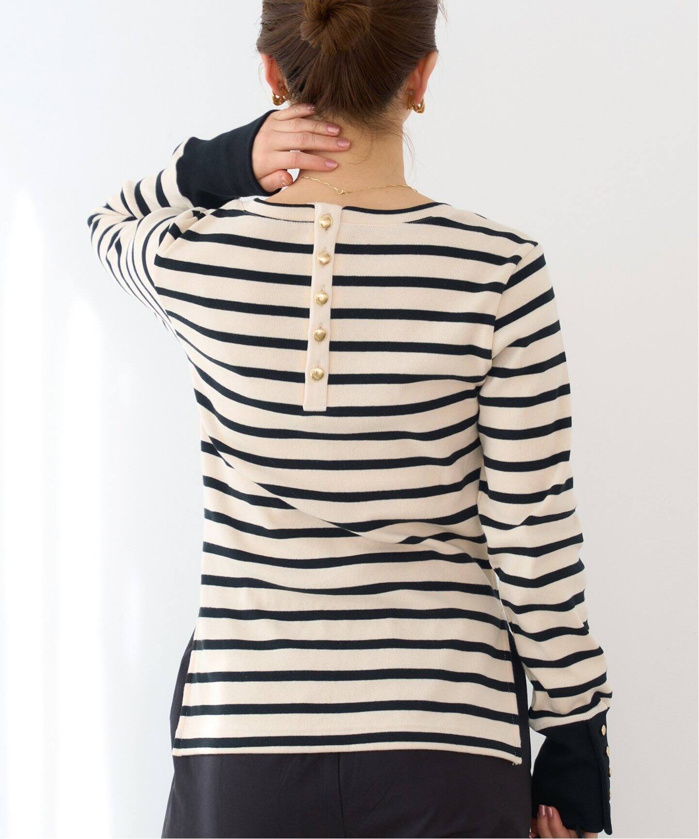 TRADITIONAL WEATHERWEAR】バックボタンクルーネックプルオーバー（T  