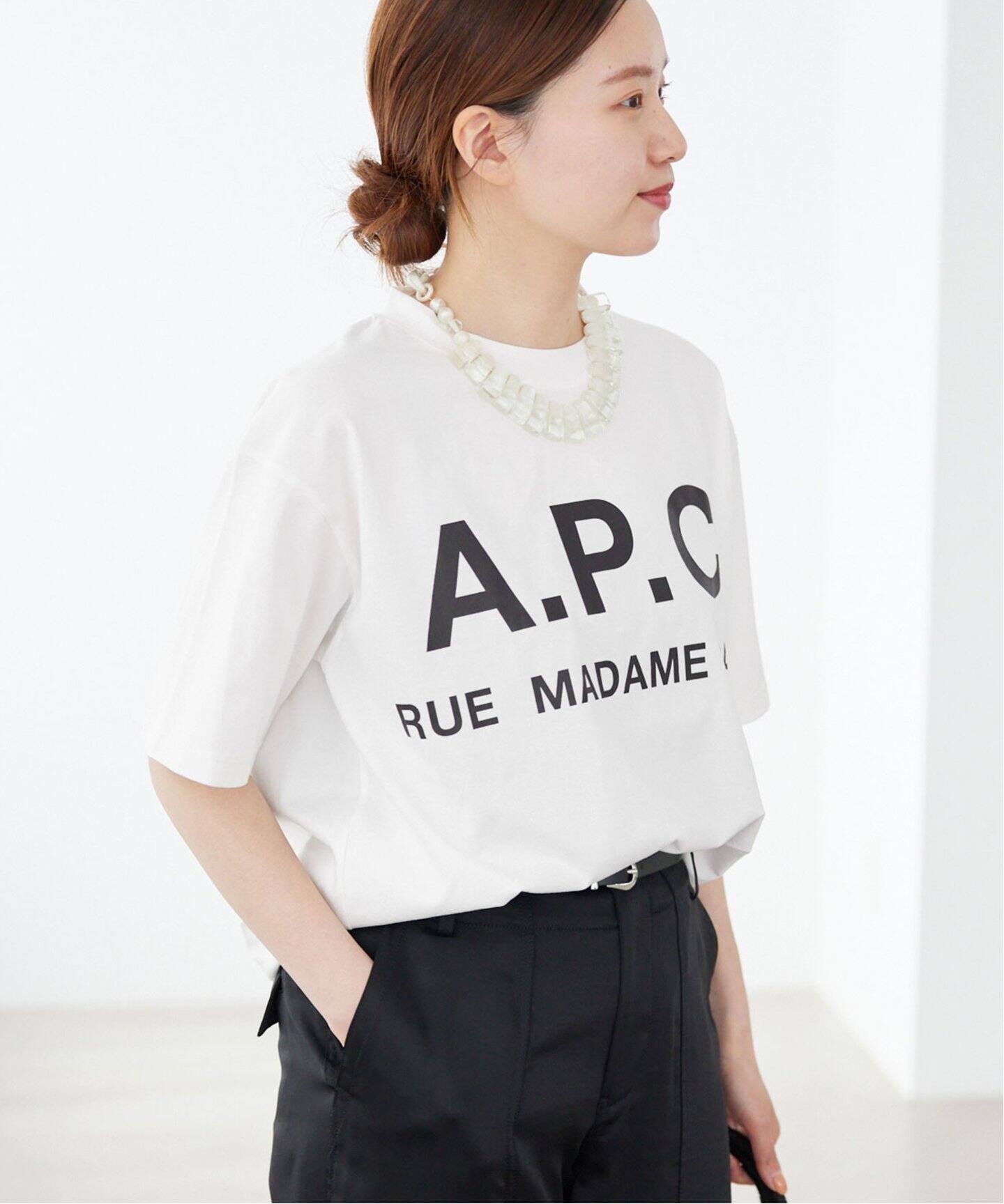 追加》【A.P.C./アー・ペー・セー】別注 ビッグ ロゴ Tシャツ（Tシャツ  