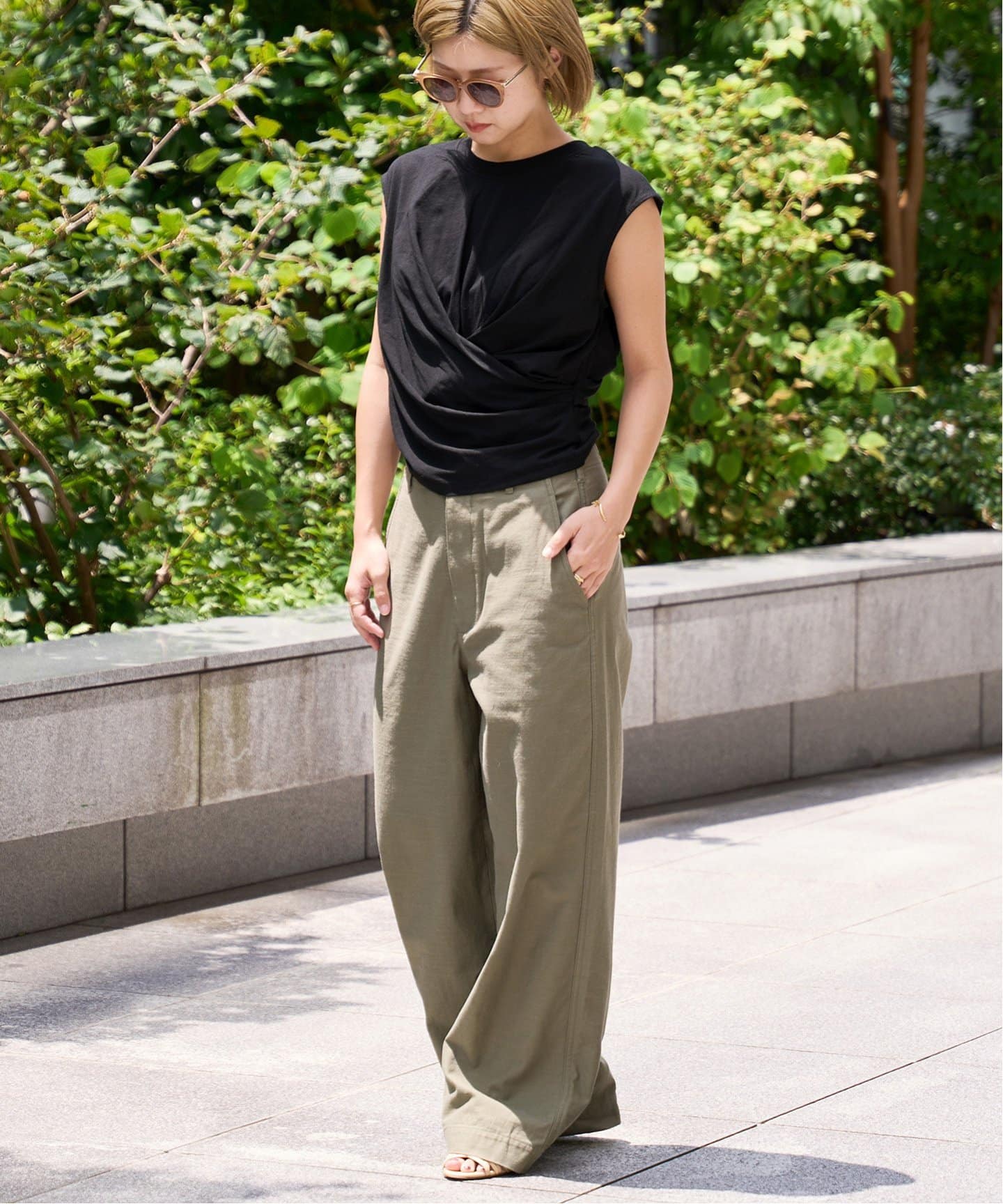 新品IENAで購入　バウムウンドヘルガーデン　ロゴTシャツ Baum und Pferdgarten / Cotton Jerse Tシャツ