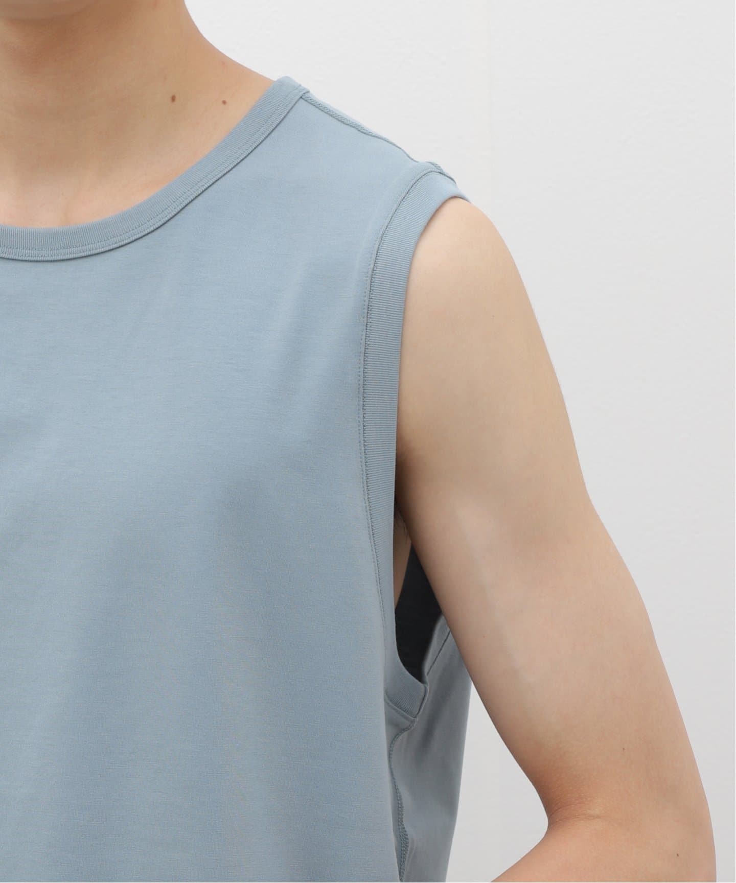 柔らかな手触り【Reigning Champ】タンクトップ Lightweight Cordura® | Reigning Champ JP