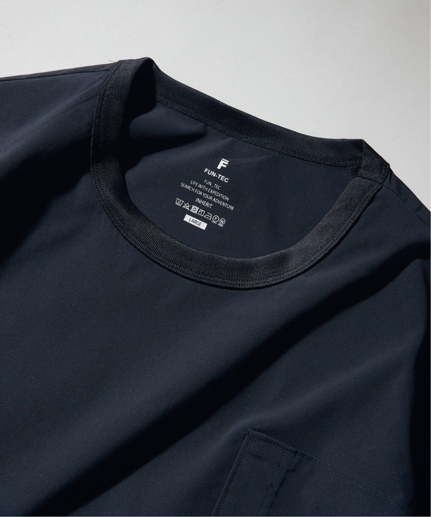 吸水速乾”【FUN-TEC/ファンテック】ミニポケット半袖Tシャツ（T