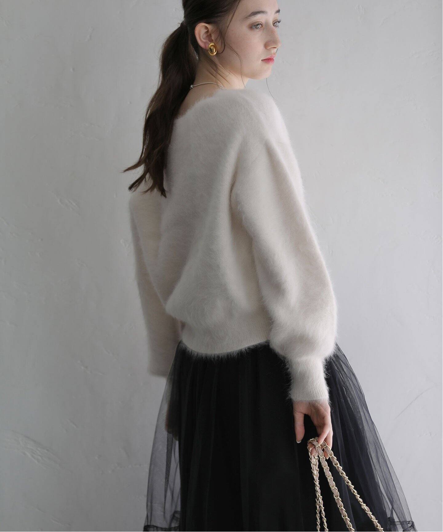 アンゴラ混Vプルオーバー（ニット／セーター）｜La Totalite（ラ  