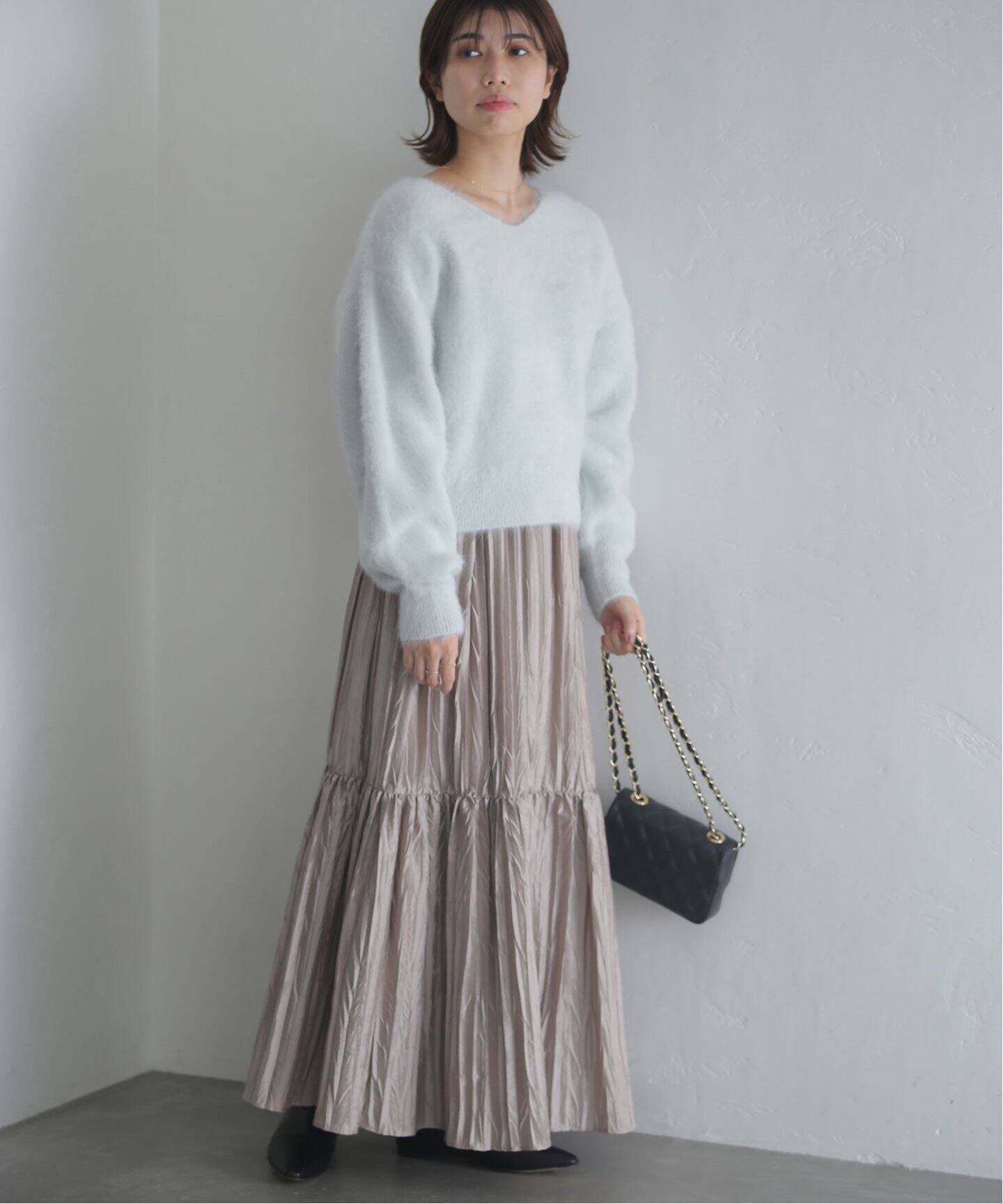 アンゴラ混Vプルオーバー（ニット／セーター）｜La Totalite（ラ  