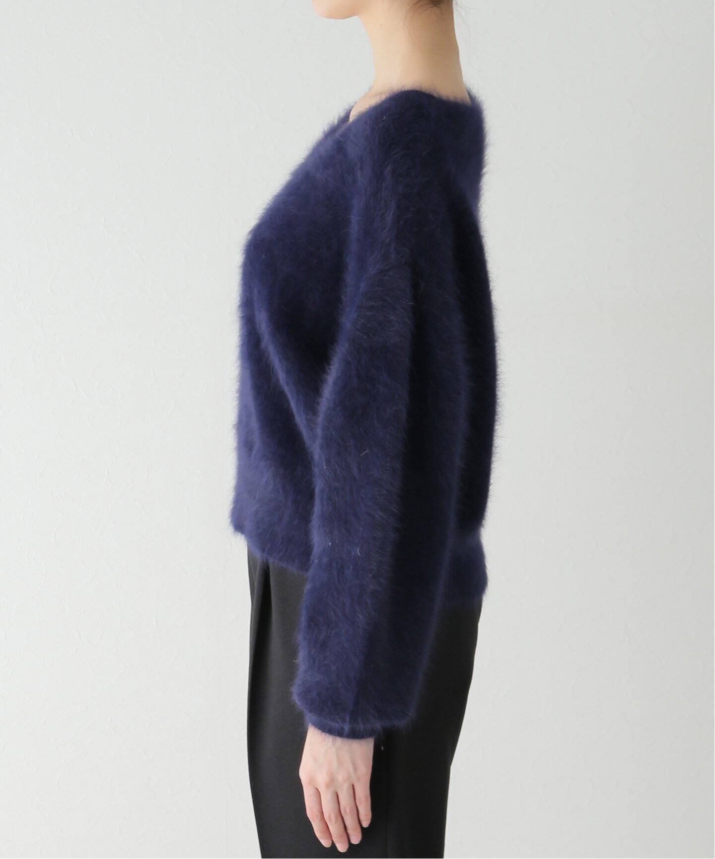 アンゴラ混Vプルオーバー（ニット／セーター）｜La Totalite（ラ  