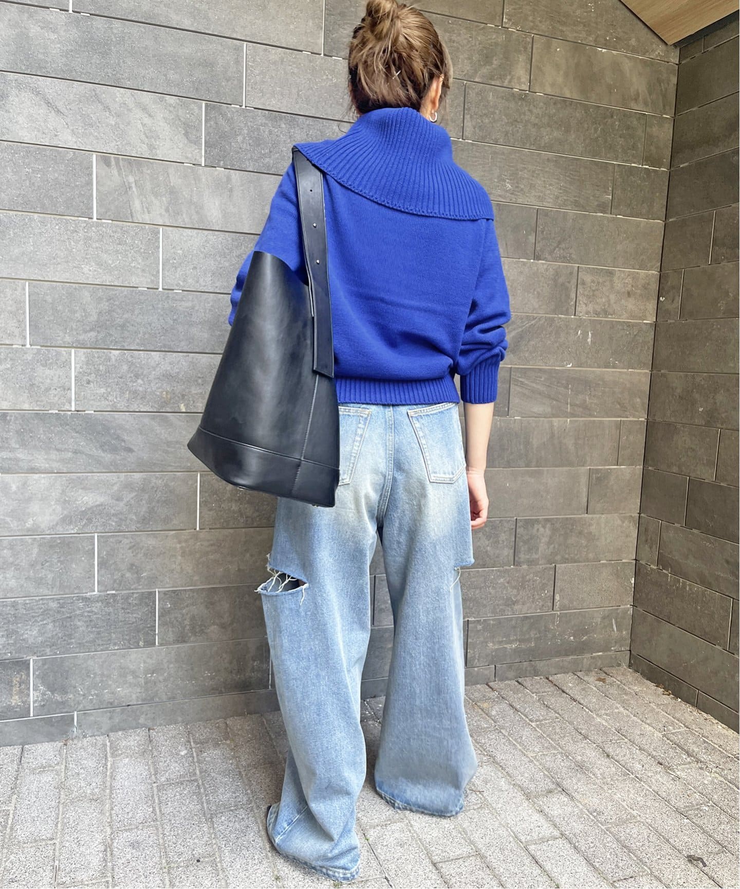 スピックアンドスパン　フーディー ニットプルオーバー Spick & Span（スピックアンドスパン）の「ラバープリントニット