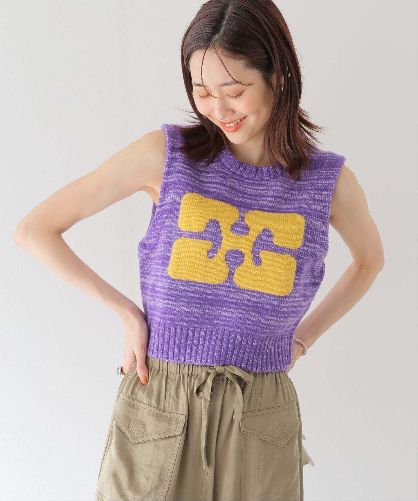 GANNI/ガニー】 Graphic Cropped Vest（ベスト）｜U by SPICK&SPAN 