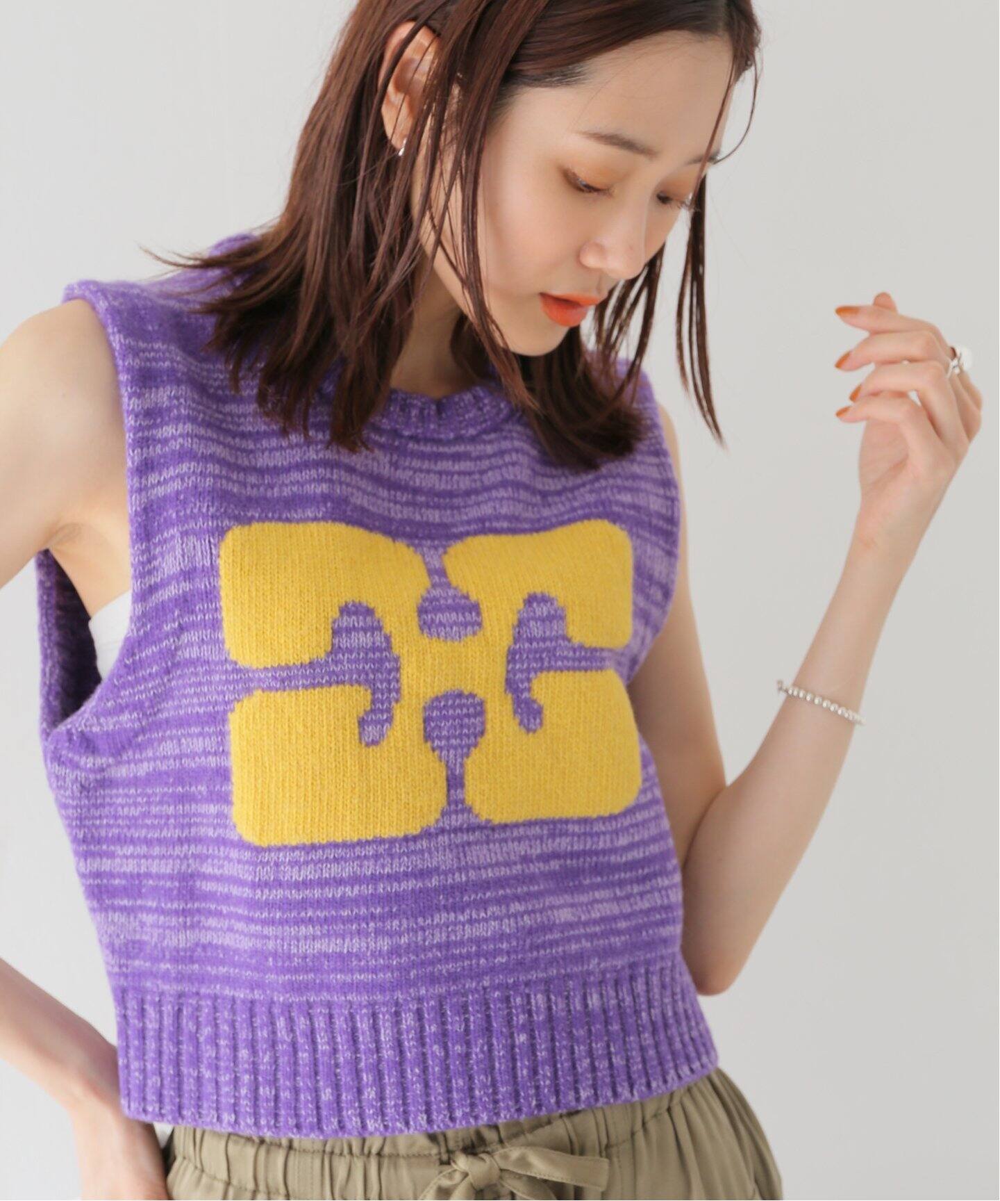 GANNI/ガニー】 Graphic Cropped Vest（ベスト）｜U by SPICK&SPAN 