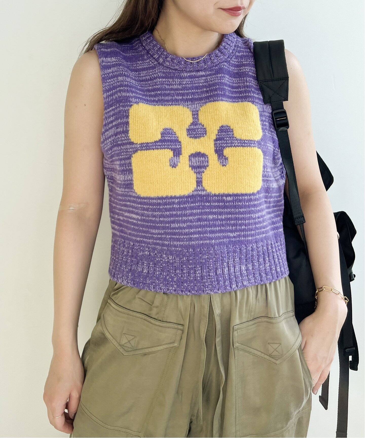 GANNI/ガニー】 Graphic Cropped Vest（ベスト）｜U by SPICK&SPAN 