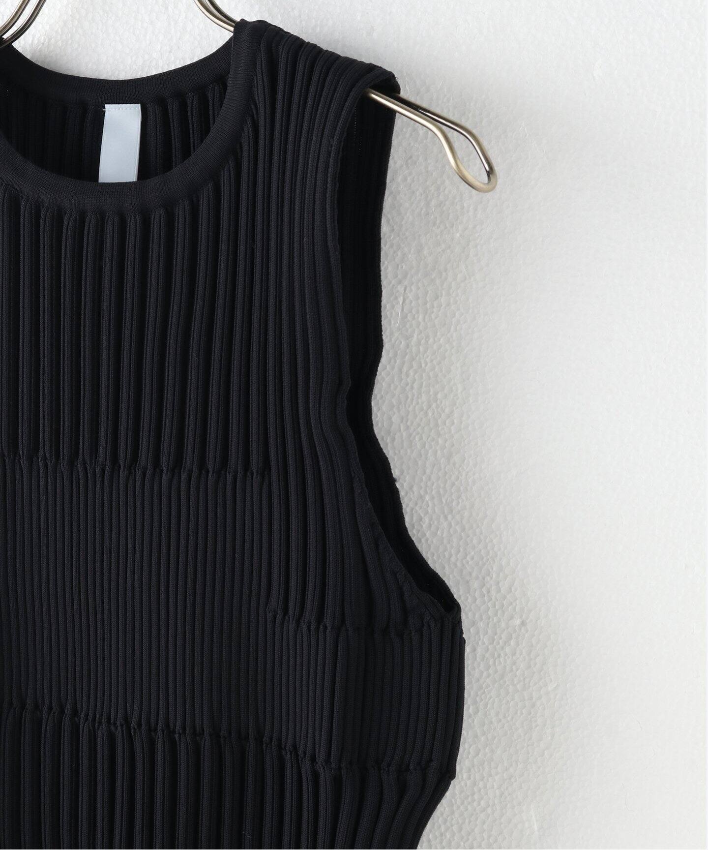 CFCL/シーエフシーエル】FULTIED SLEEVELESS TOP：ニット（ニット 