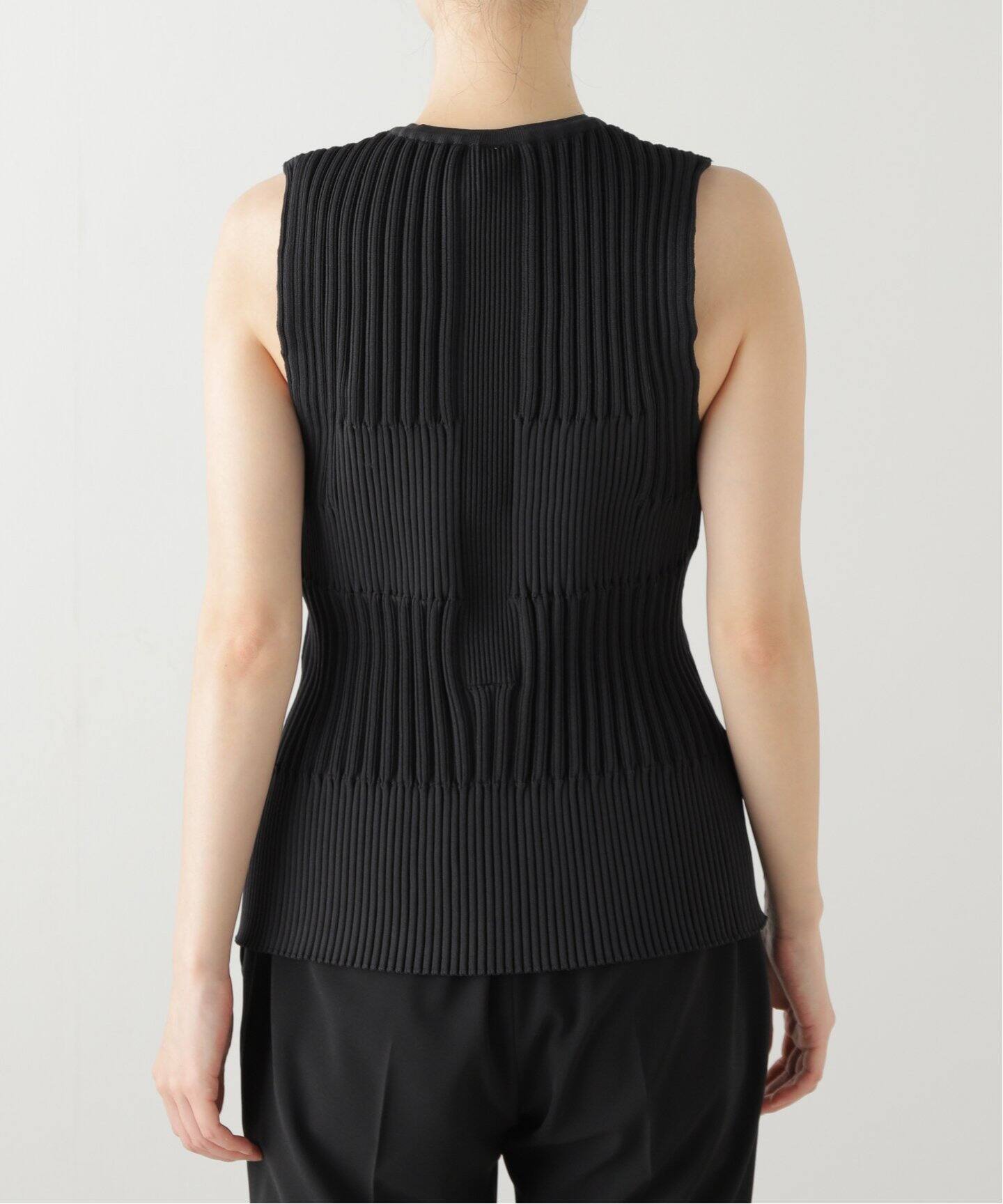 CFCL/シーエフシーエル】FULTIED SLEEVELESS TOP：ニット（ニット  