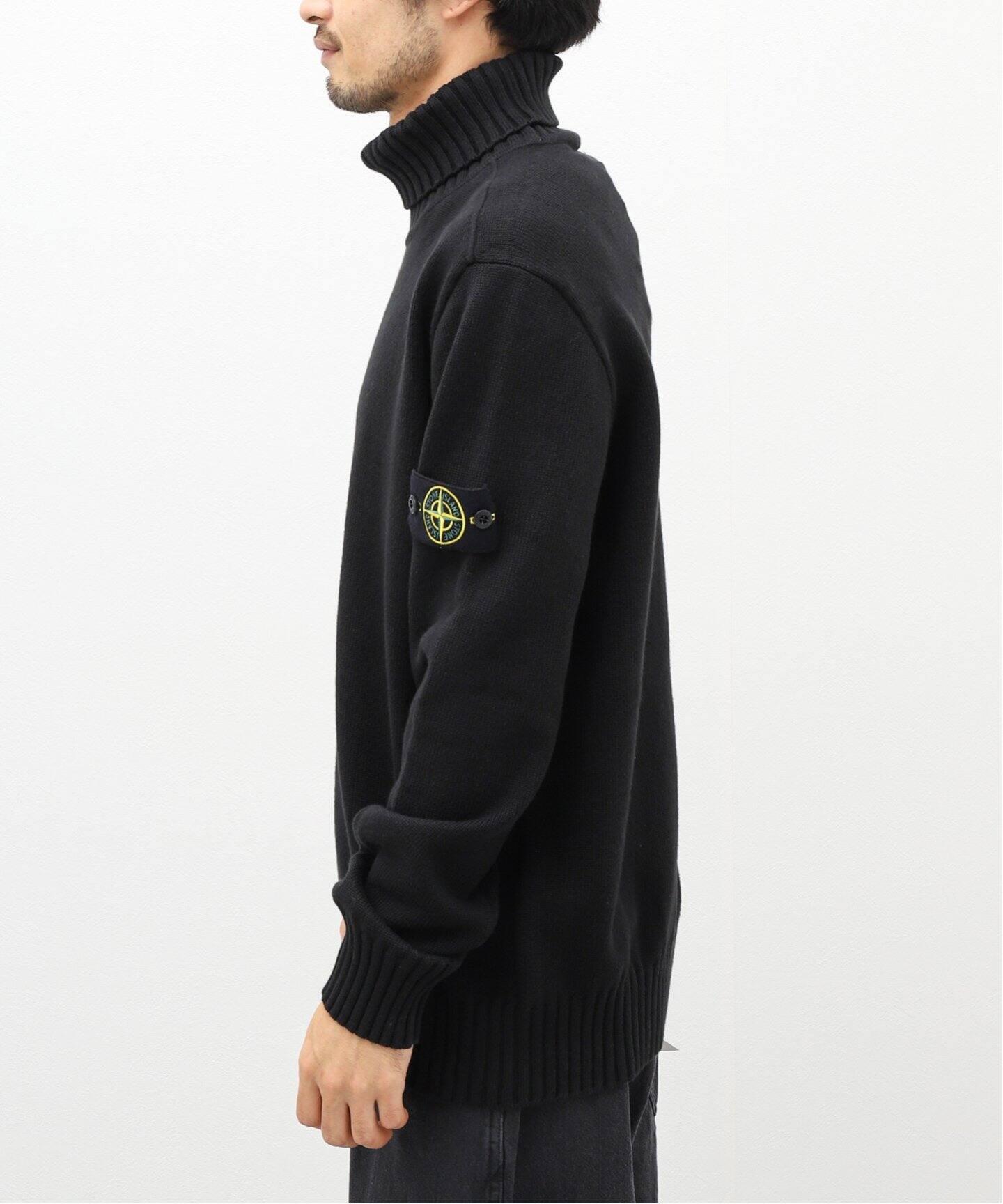 STONEISLAND / ストーンアイランド】ウィンターコットンタートルネック 