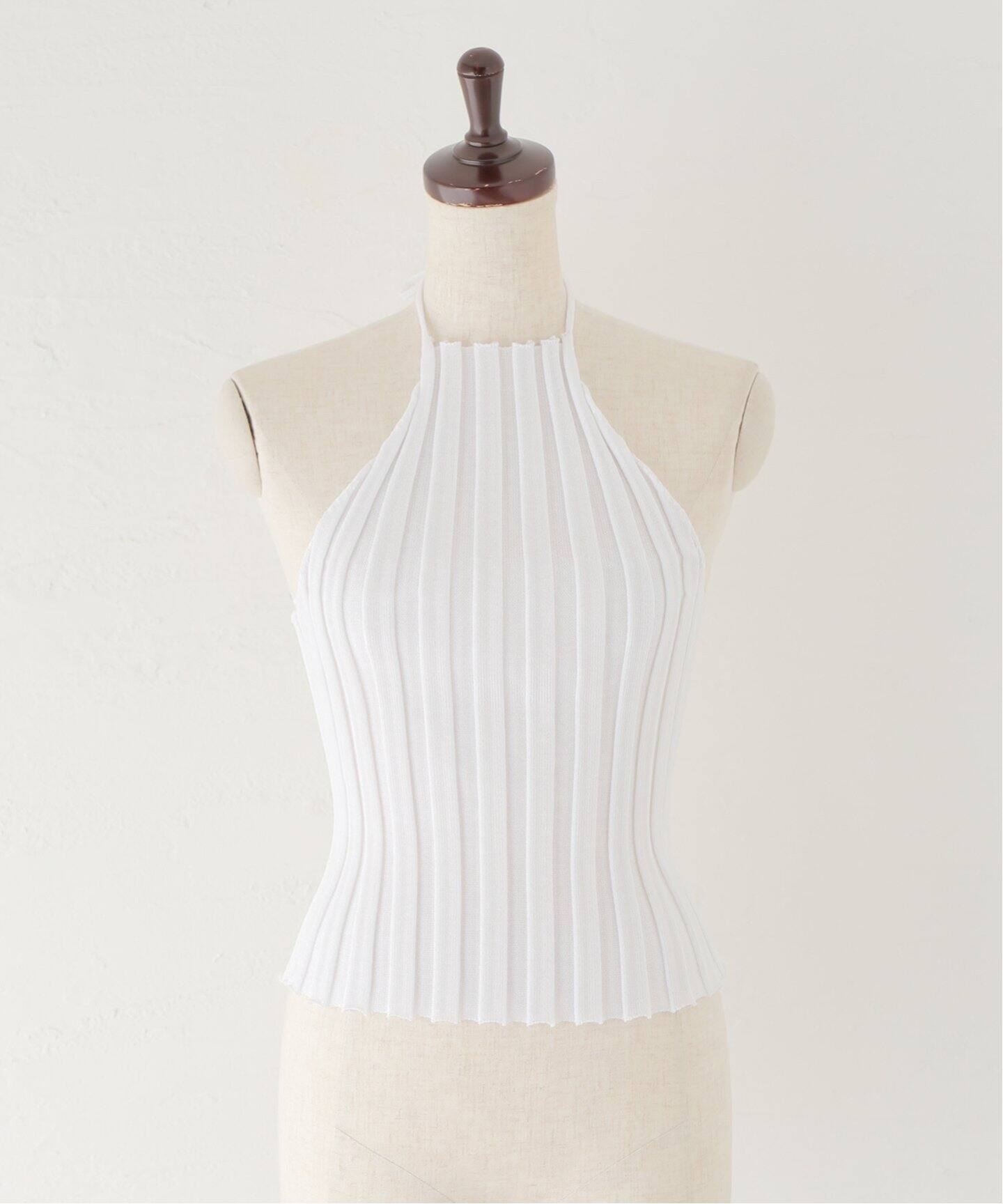 A.ROEGE HOVE/エ・ローエ・ホーベ】 Kathrina Halterneck Top：ニット 