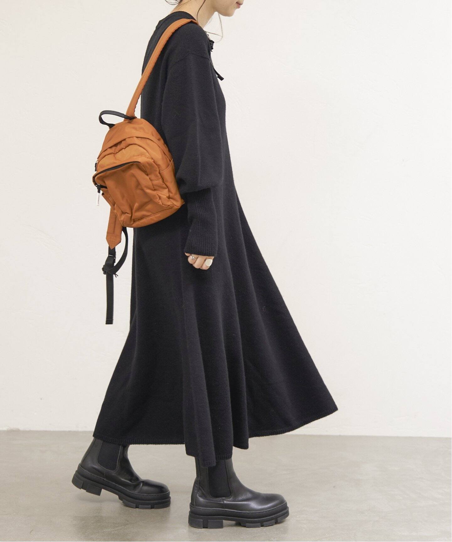 ウォッシャブルフレアニットワンピース（ワンピース）｜JOURNAL  