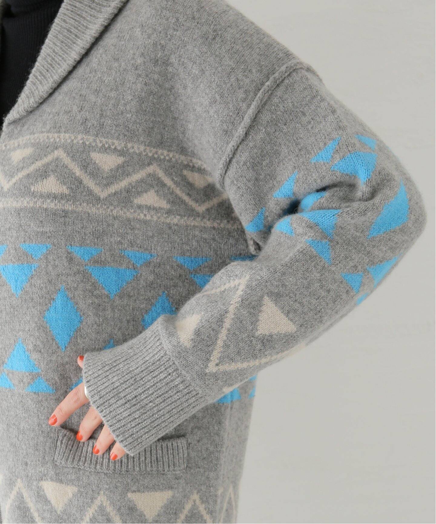 シックノルディックカウチン（カーディガン）｜JOURNAL STANDARD  