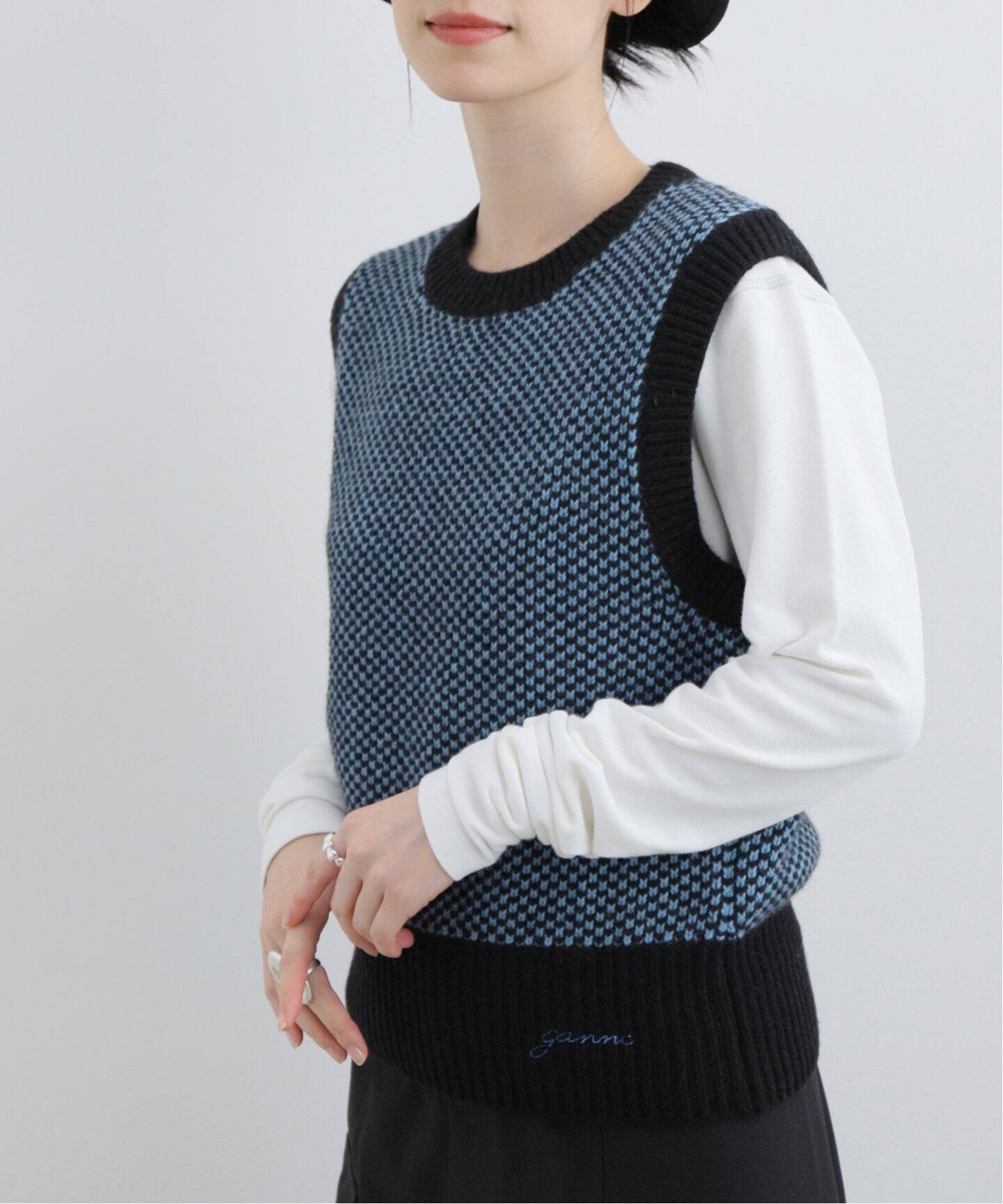 GANNI / ガニー】Graphic 2-Tone Vest：ベスト（ベスト）｜Oriens 