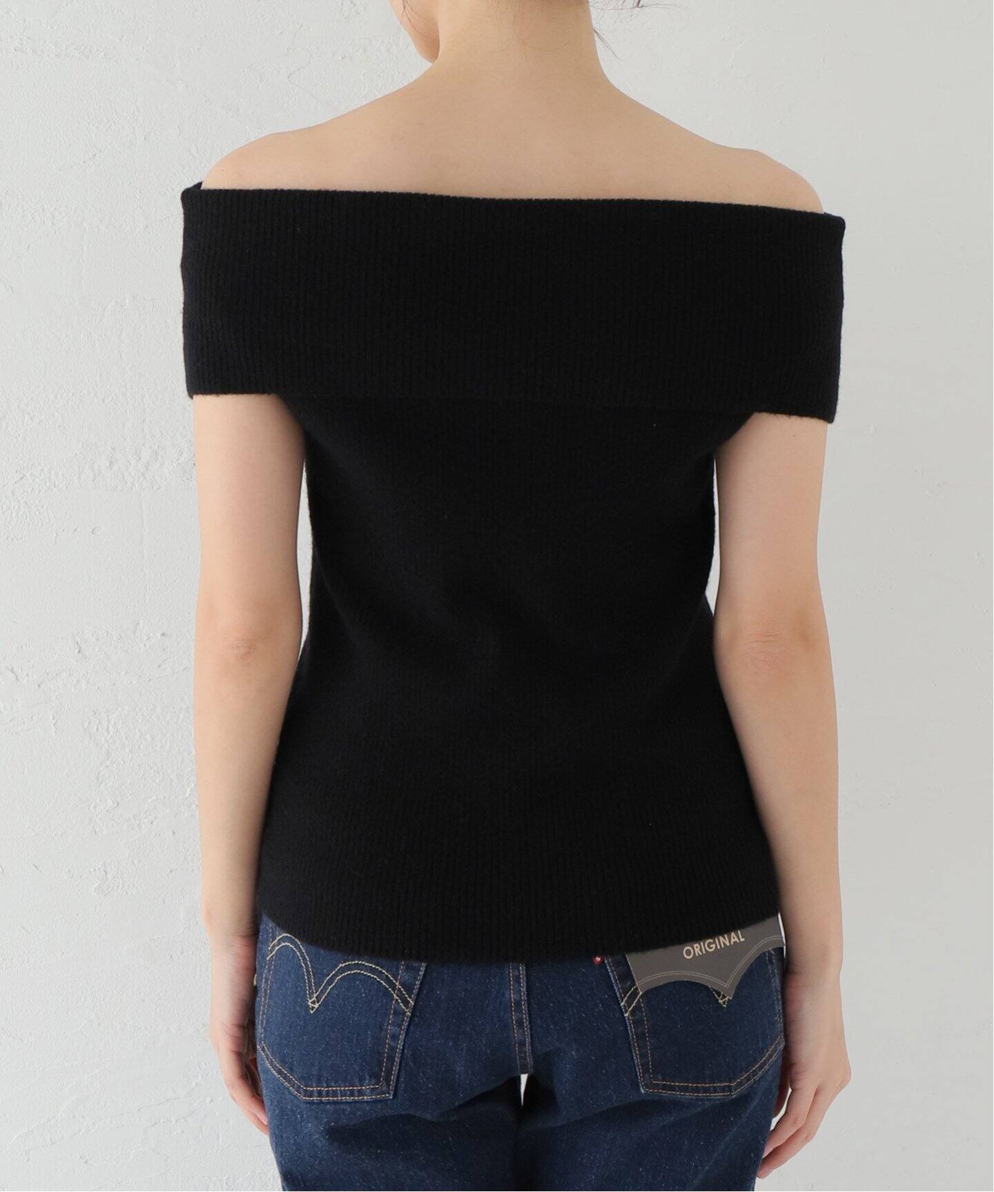 TOTEME/トーテム】OFF-SHOULDER RIB KNIT TOP（ニット／セーター  