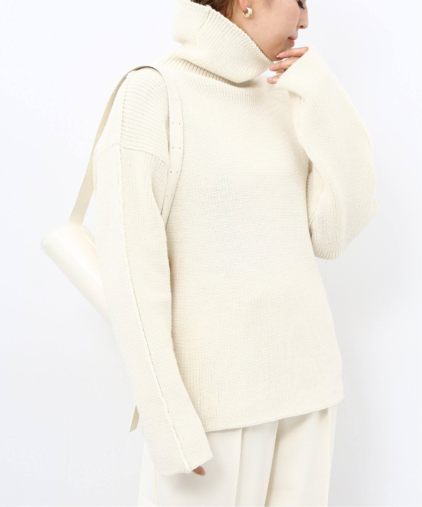 ROHE/ロヘ】 UNISEX タートルネック ニット（ニット／セーター  