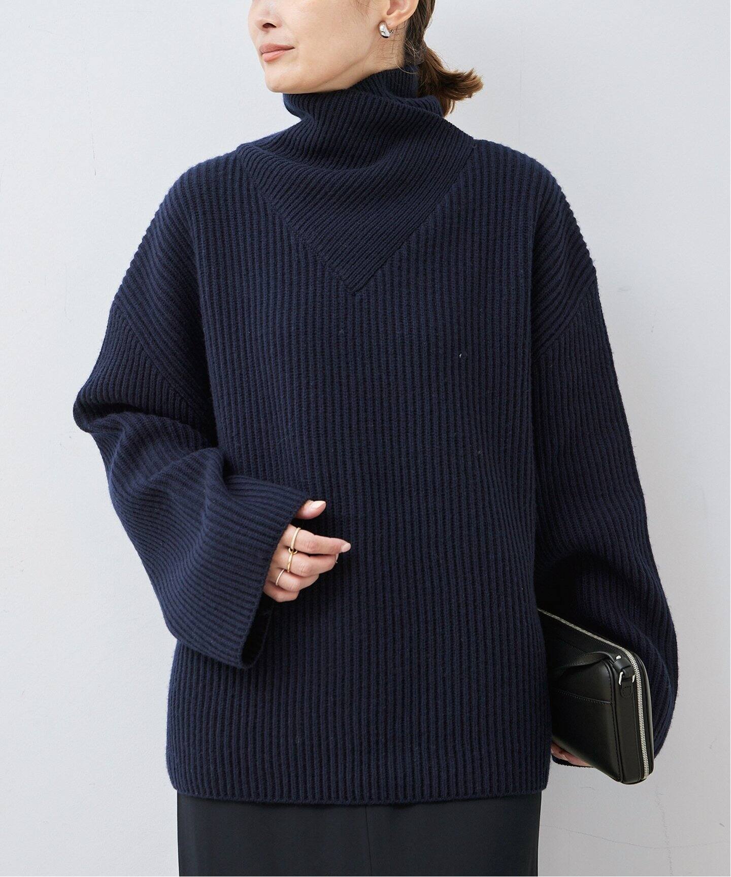 TOTEME/トーテム】 Wrapped-Neck ニット（ニット／セーター  